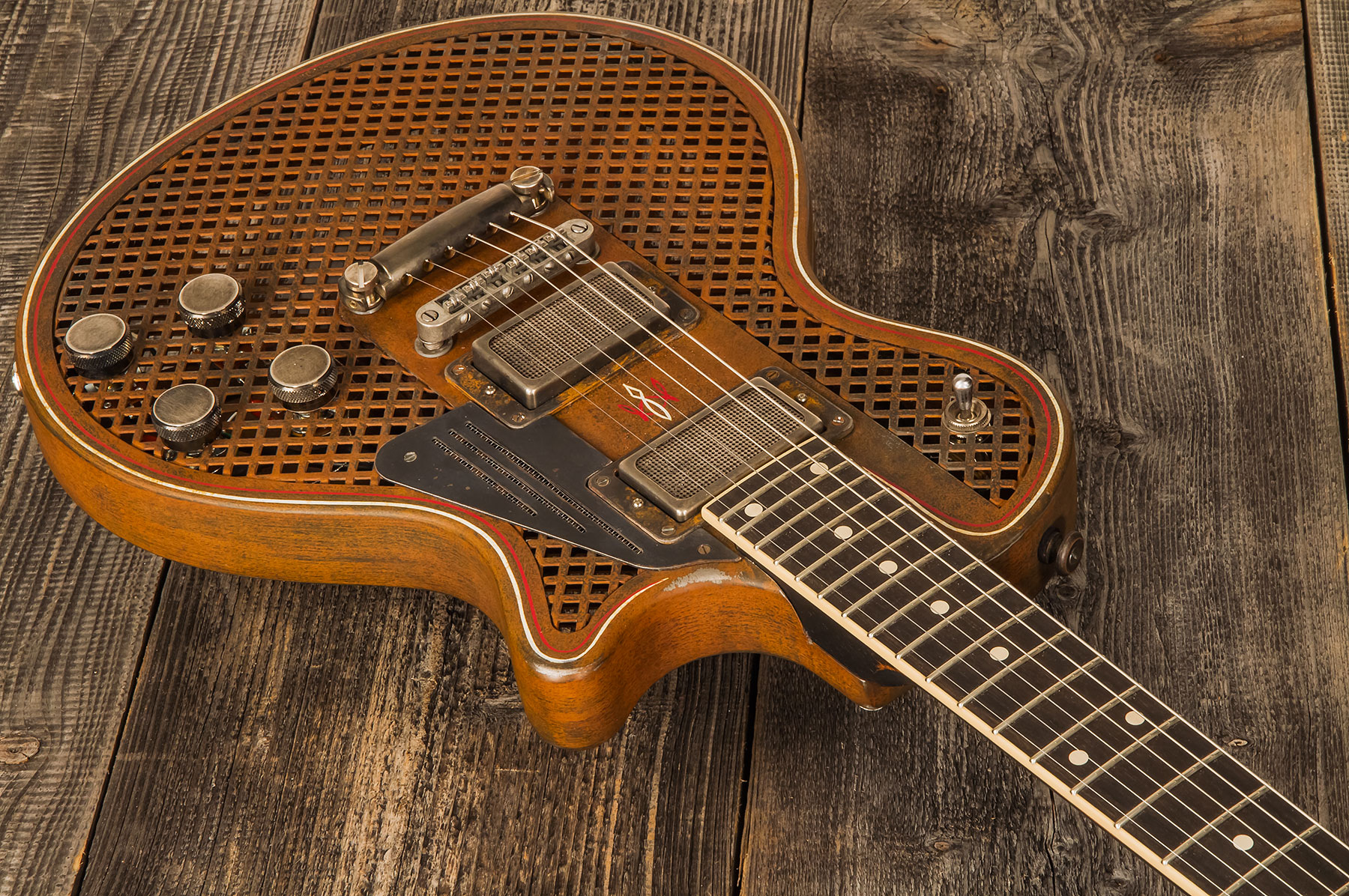 James Trussart Steeldeville Perf.front.back 2h Ht Eb #21179 - Rust O Matic Pinstriped Caged - Single-Cut-E-Gitarre - Variation 1