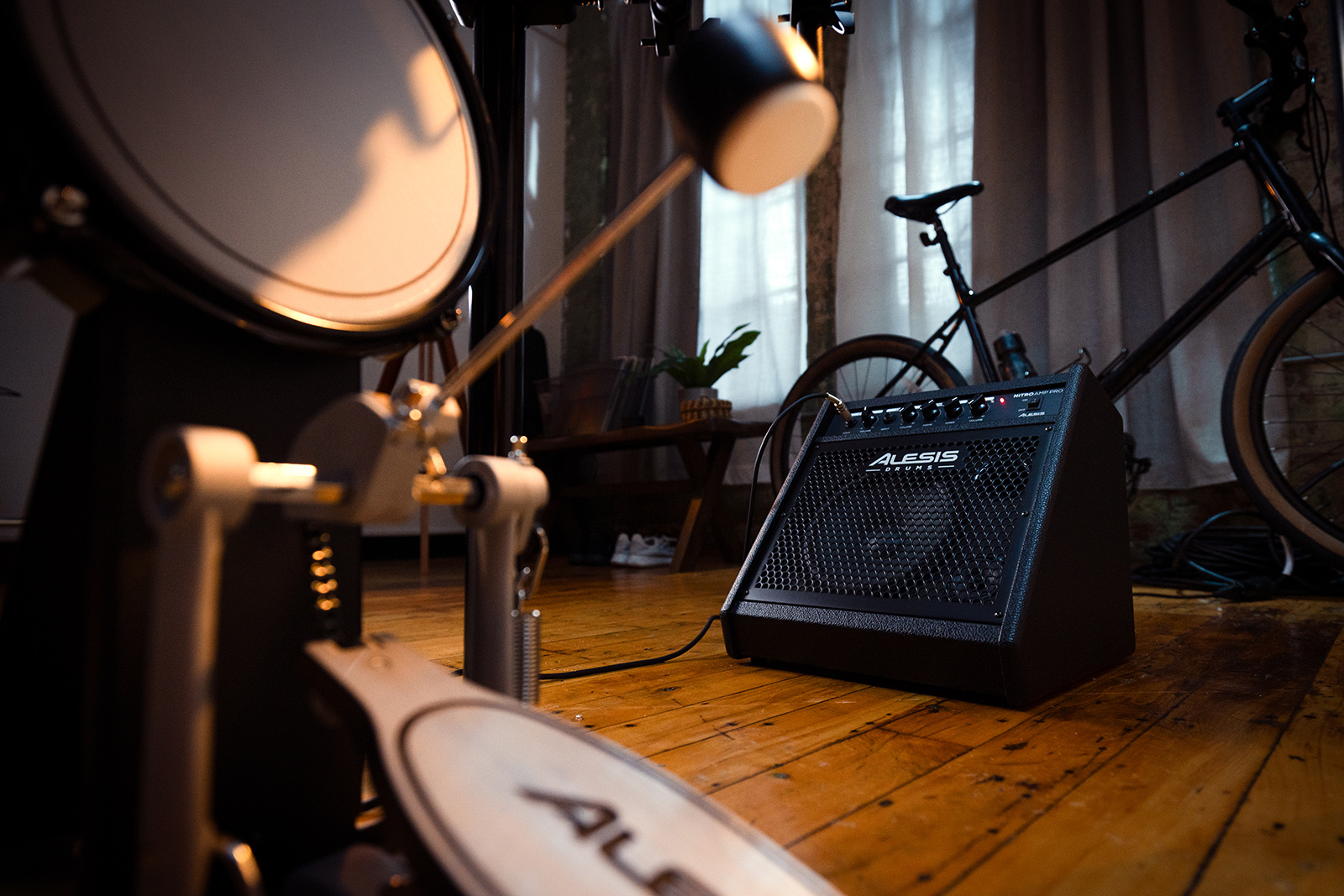 Alesis Nitro Amp Pro 80w 1x8 - E-Drum Monitor System - Variation 5