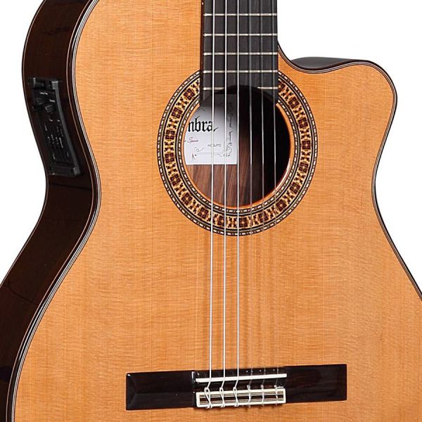 Konzertgitarren 4/4 Alhambra 6P CW E2 Cutaway - natural