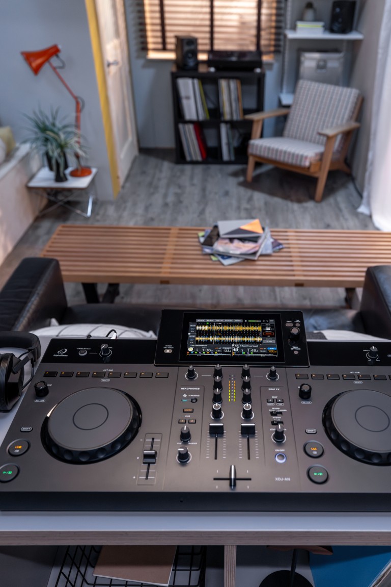 Alphatheta Xdj-an - Standalone DJ Controller - Variation 16