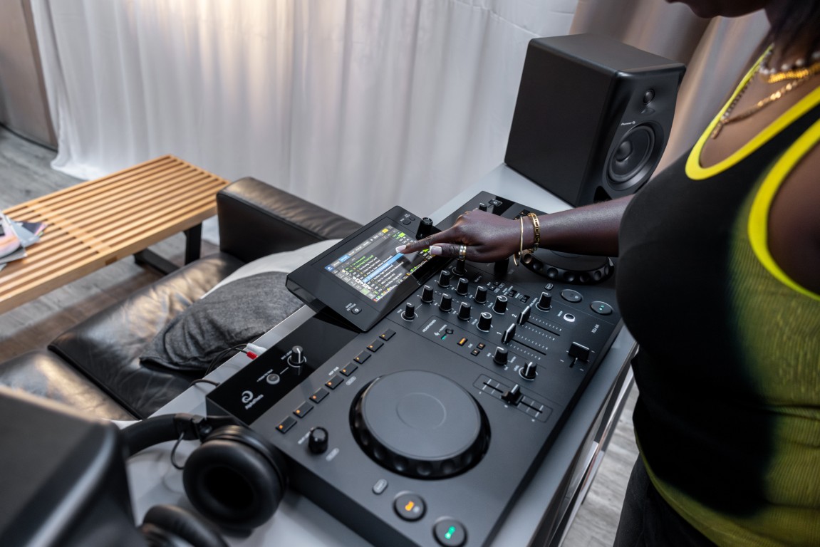 Alphatheta Xdj-an - Standalone DJ Controller - Variation 20
