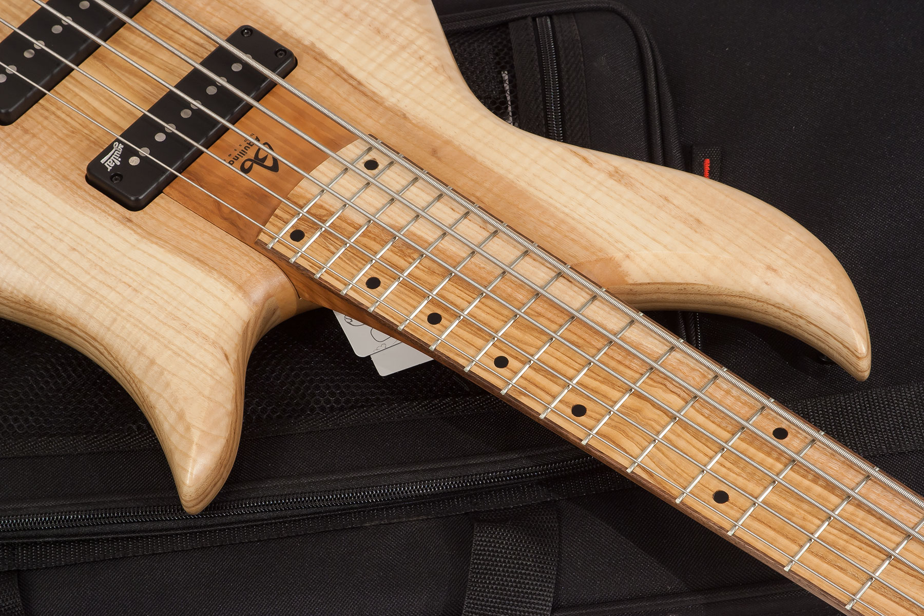 Aquilina Bertone 5 Custom Aulne/frene Active J.east Fre #021830 - Natural - Solidbody E-bass - Variation 2