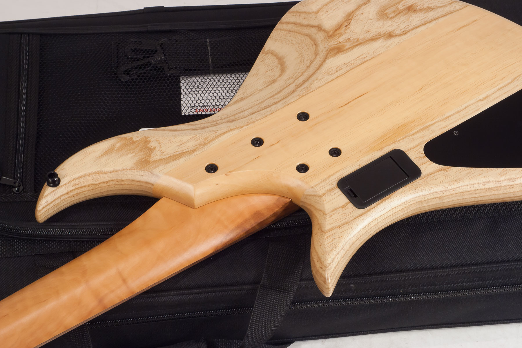 Aquilina Bertone 5 Custom Aulne/frene Active J.east Fre #021830 - Natural - Solidbody E-bass - Variation 3