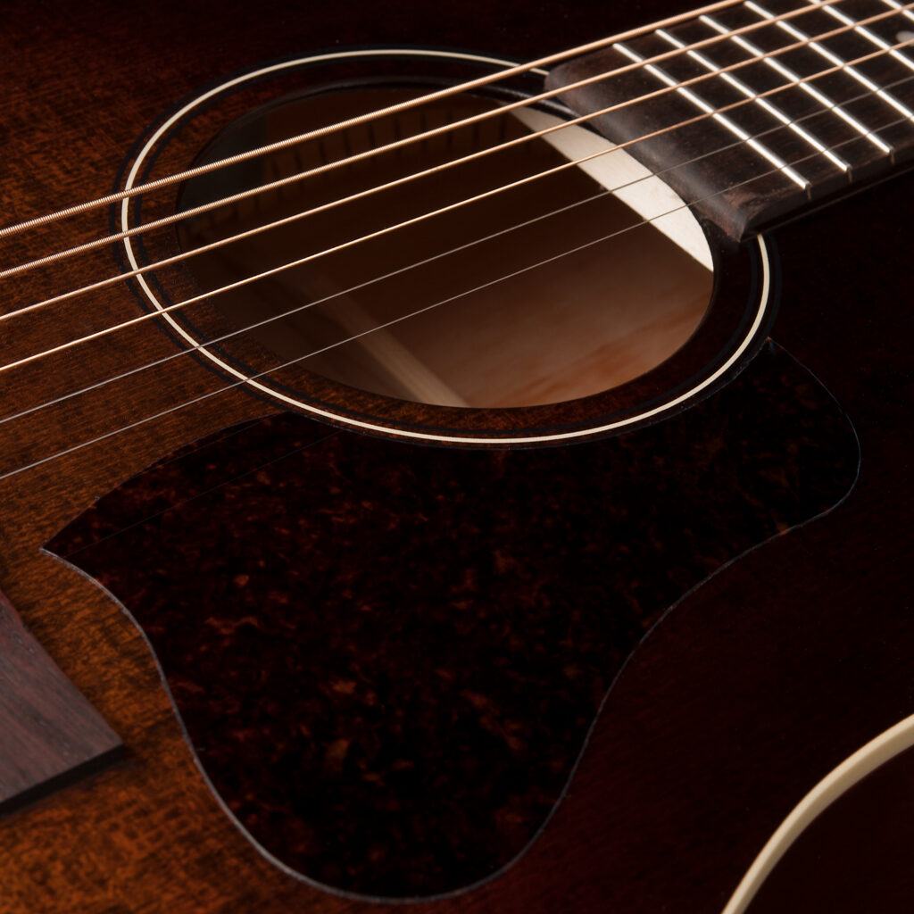 Art Et Lutherie Americana Presys Ii Dreadnought Cedre Merisier Rw - Bourbon Burst - Elektroakustische Gitarre - Variation 3