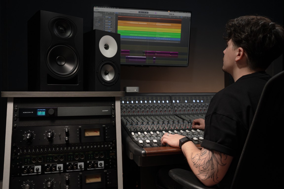 Audient Horizon 32 - Thunderbolt audio interface - Variation 8