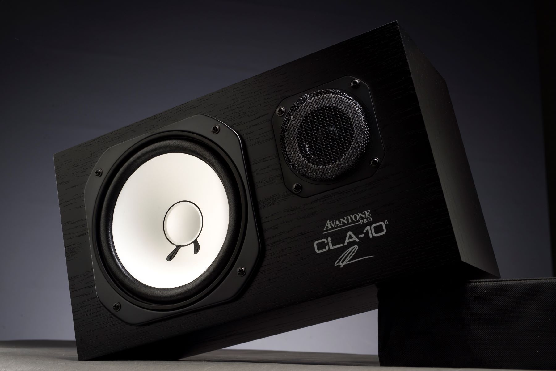 Avantone Pro Cla-10a - La Paire - Aktive studio monitor - Variation 5