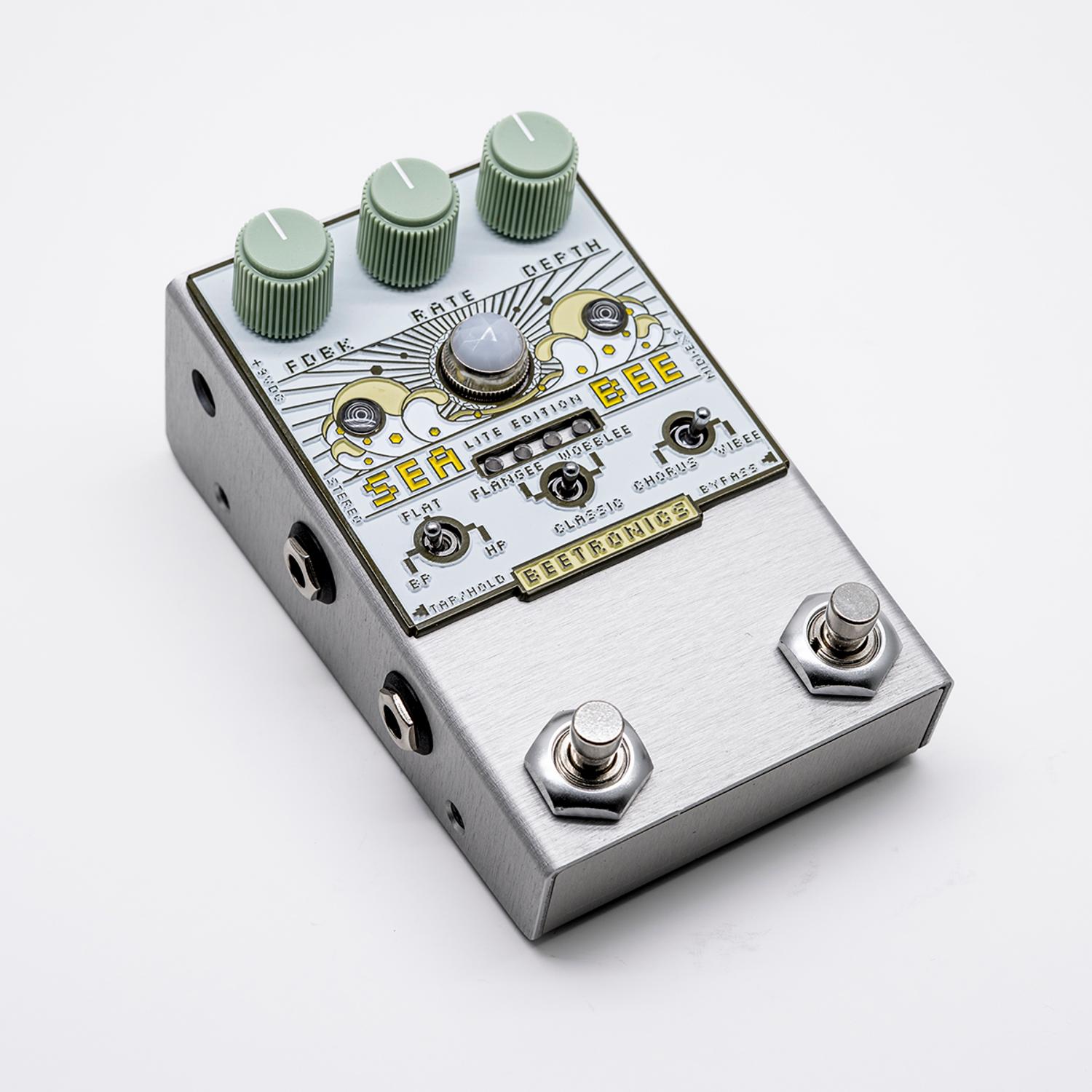 Beetronics Seabee Lite Cream Chorus - Modulation/Chorus/Flanger/Phaser & Tremolo Effektpedal - Variation 2