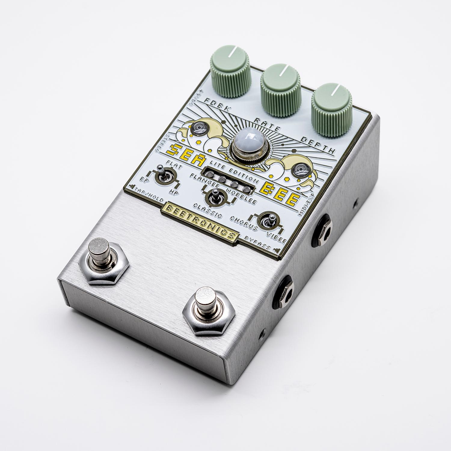 Beetronics Seabee Lite Cream Chorus - Modulation/Chorus/Flanger/Phaser & Tremolo Effektpedal - Variation 1
