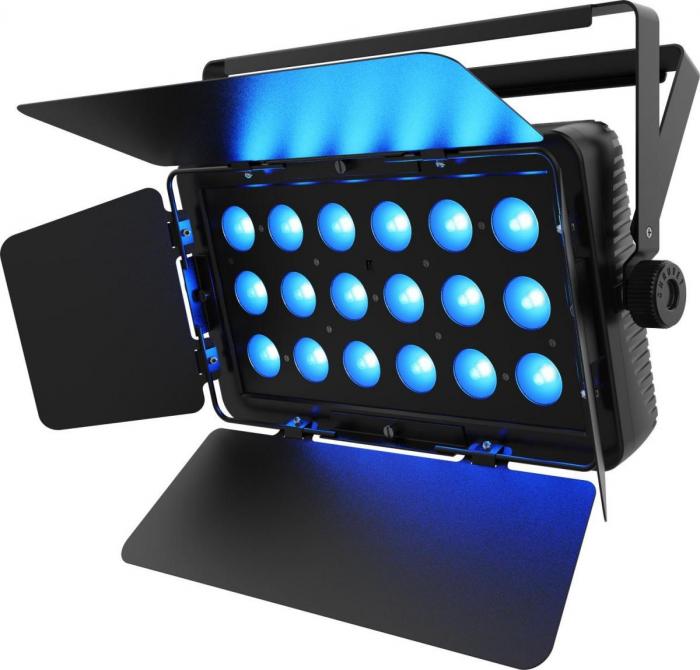 Effektstrahler Chauvet dj SlimBANK Q18 ILS
