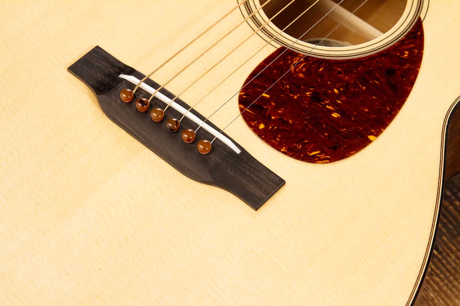 Collings 001 14-fret Traditional Grand Concert Epicea Acajou Eb #34443 - Natural - Folk-Gitarre - Variation 5