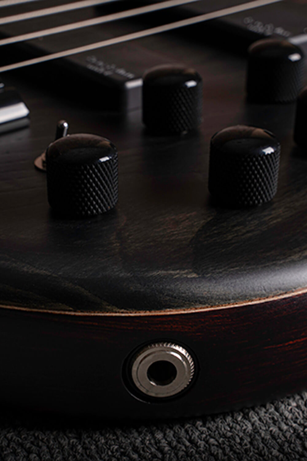 Cort B5 Element Artisan 5c Active Bartolini Mn - Open Pore Trans Black - Solidbody E-bass - Variation 2