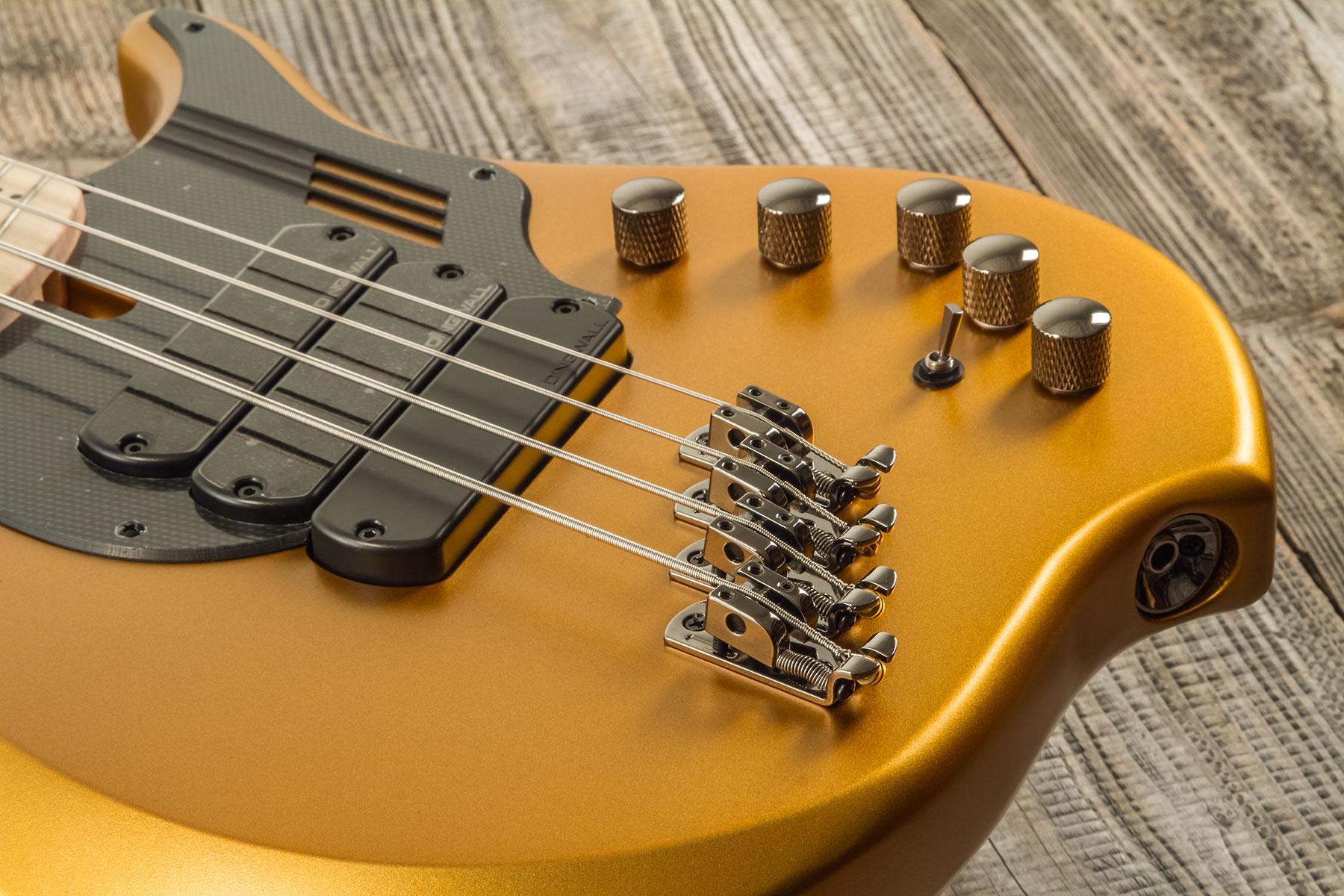 Dingwall Adam Nolly Getgood Ng3 4c Signature 3pu Active Mn - Gold Matte - Solidbody E-bass - Variation 4