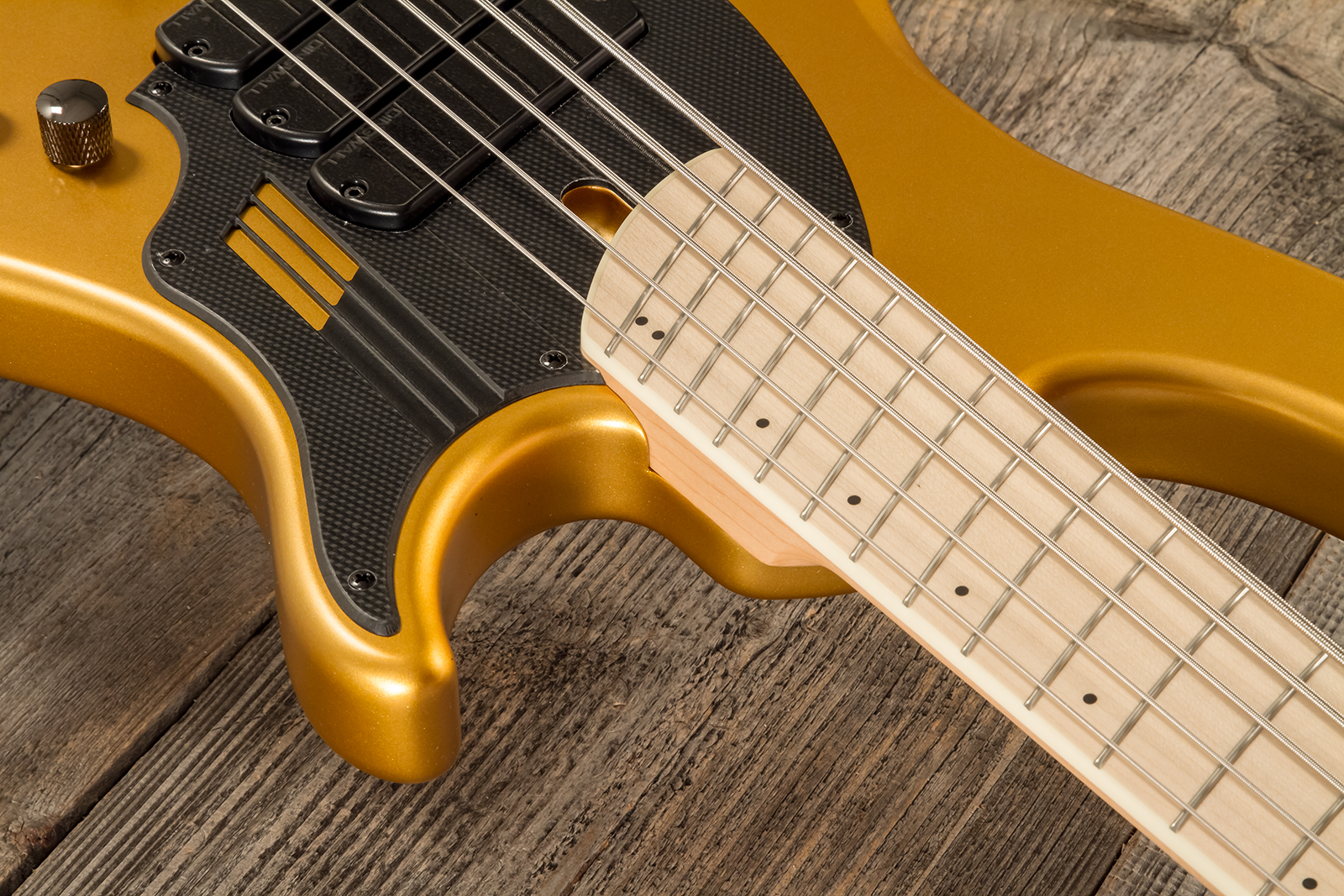 Dingwall Adam Nolly Getgood Ng3 5c Signature 3pu Active Mn - Gold Matte - Solidbody E-bass - Variation 5