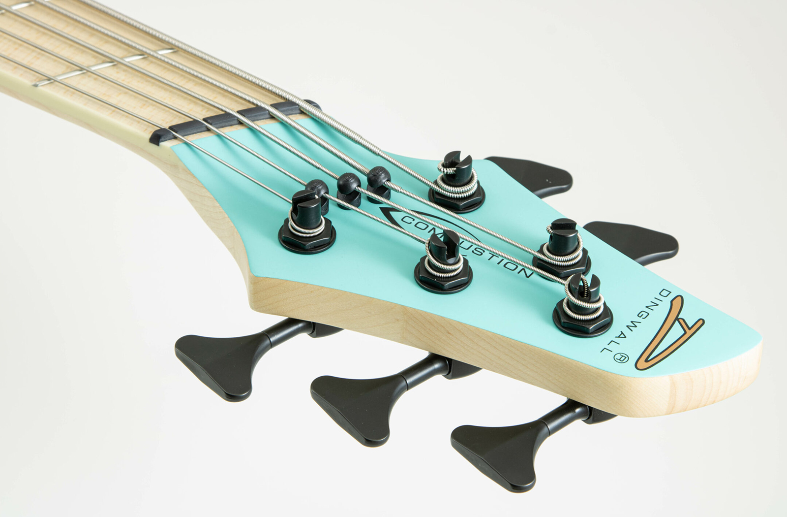 Dingwall Adam Nolly Getgood Ng3 5c Signature 3pu Active Mn - Matte Celestial Blue - Solidbody E-bass - Variation 7