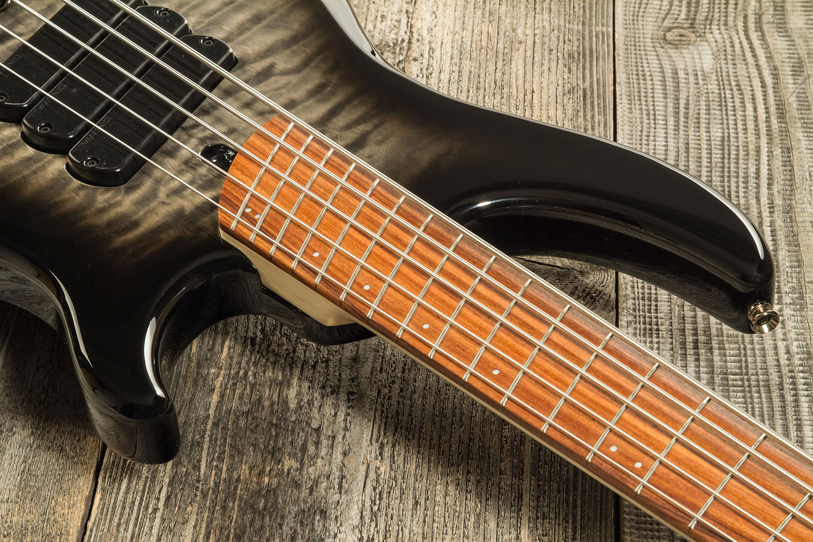 Dingwall Combustion Cb3 5c 3pu Active Pf - 2-tone Blackburst - Solidbody E-bass - Variation 13
