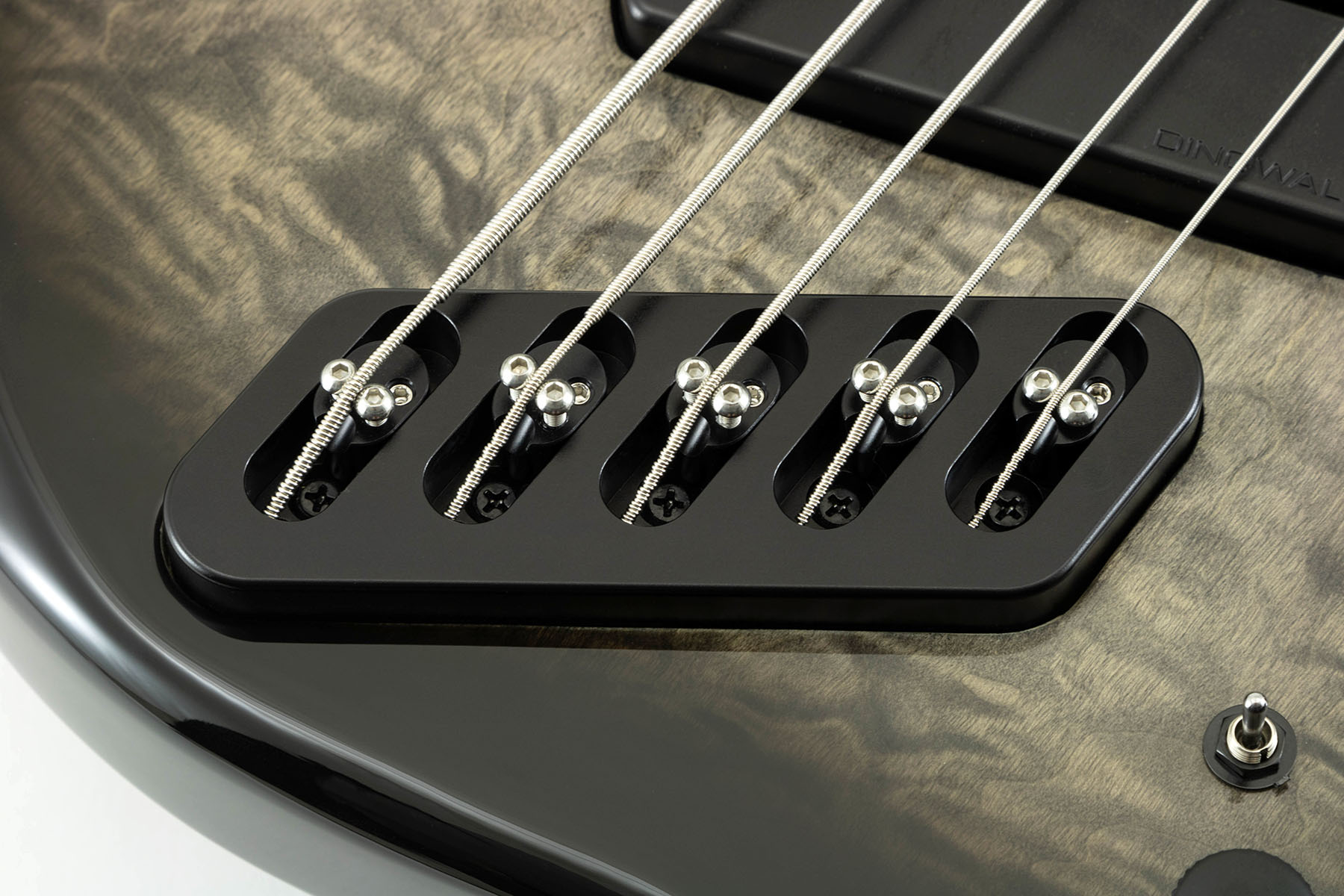 Dingwall Combustion Nashville Cn3 5c 3pu Active Pf - 2-tone Black Burst - Solidbody E-bass - Variation 3