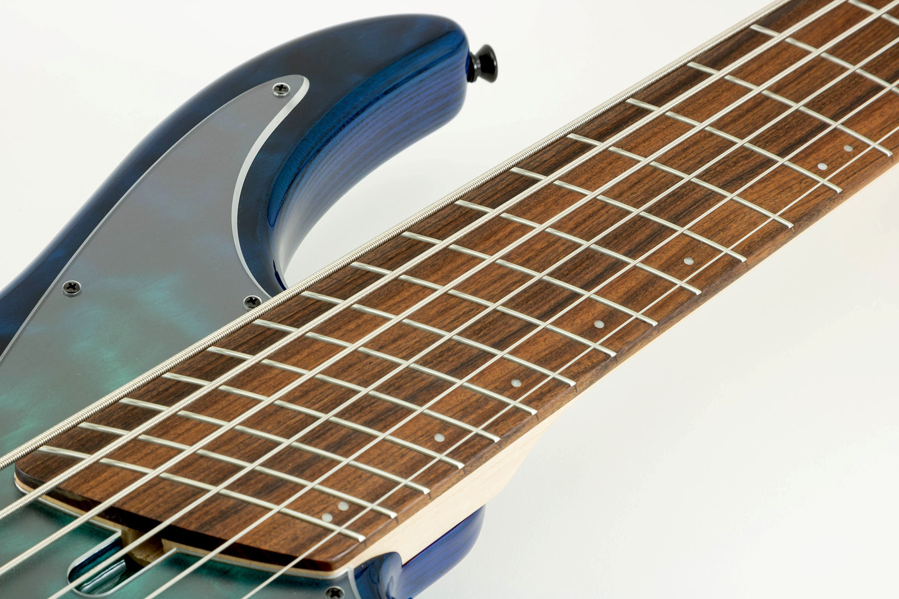 Dingwall Combustion Nashville Cn3 6c 3pu Active Pf - Whalepool Burst - Solidbody E-bass - Variation 5