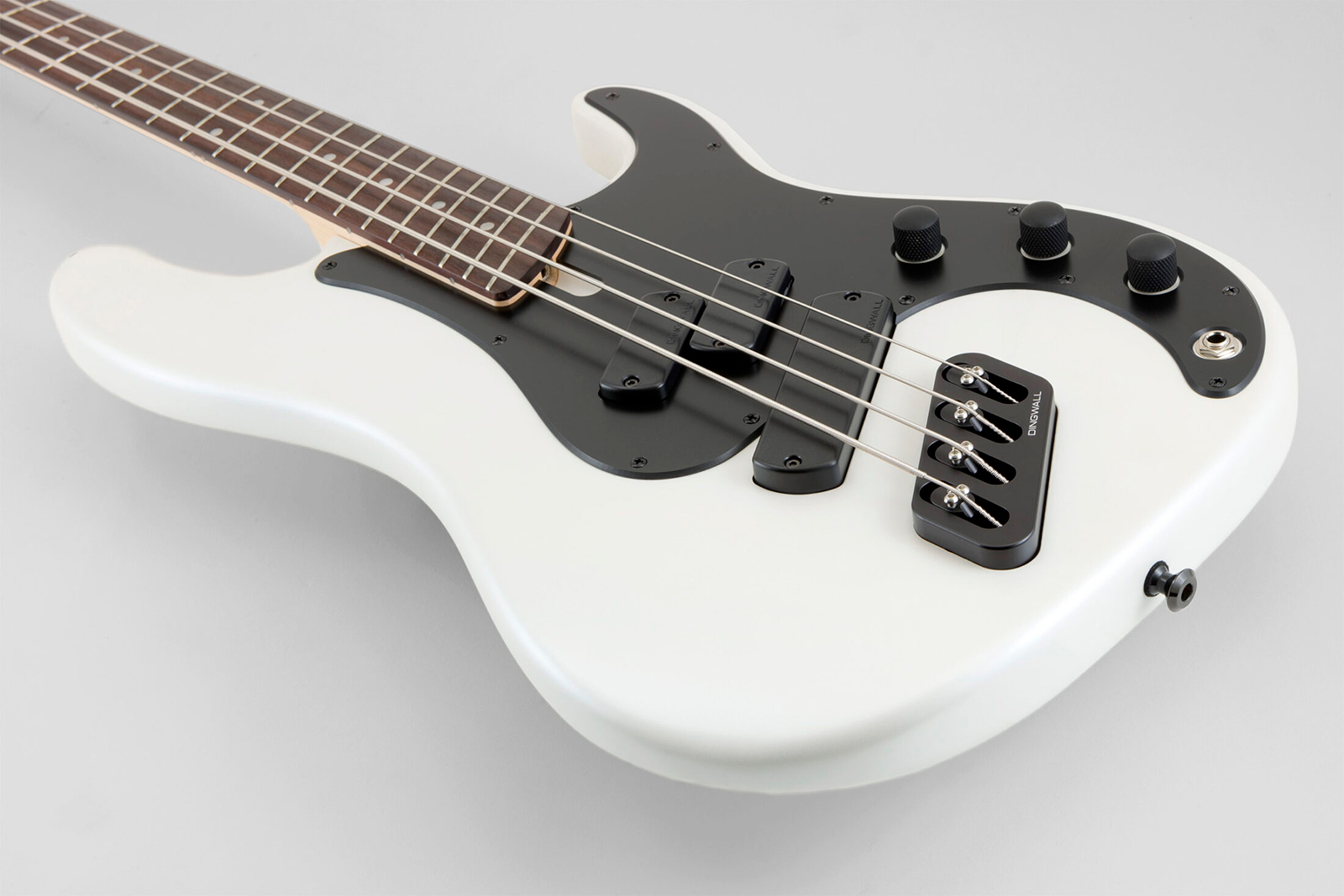 Dingwall Sp1 4c Rw - Ducati Pearl White - Solidbody E-bass - Variation 2