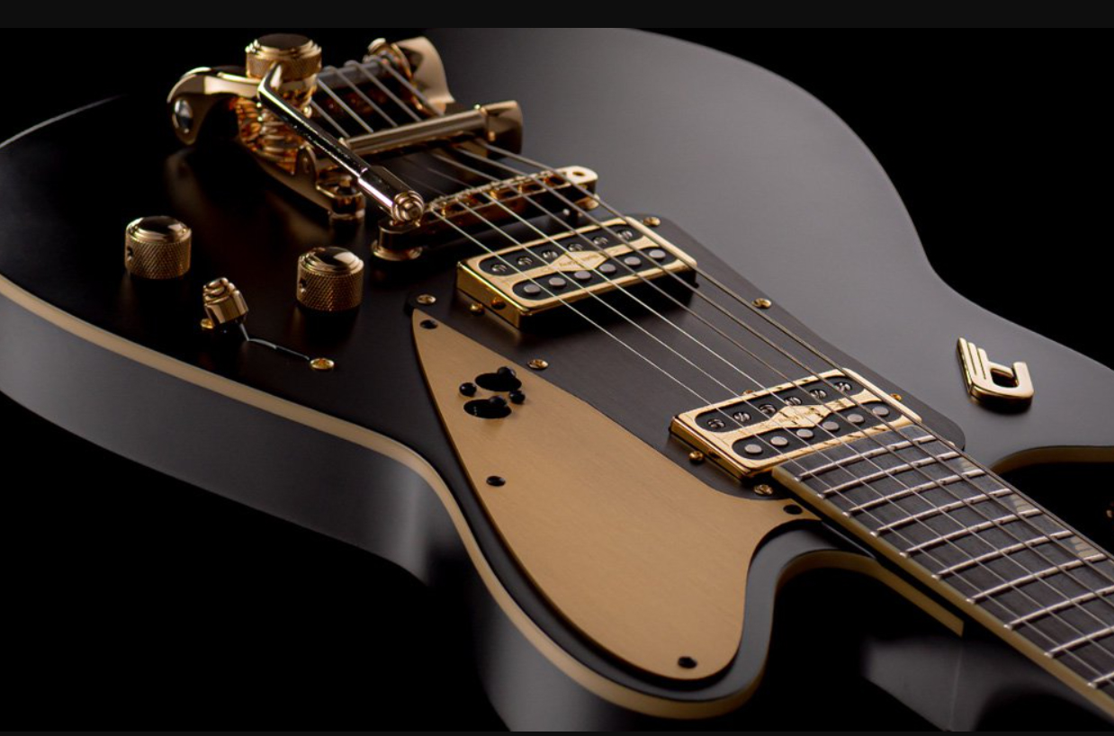 Duesenberg Falken Tremolo 2h Rw - Matte Black & Gold - Retro-Rock-E-Gitarre - Variation 3