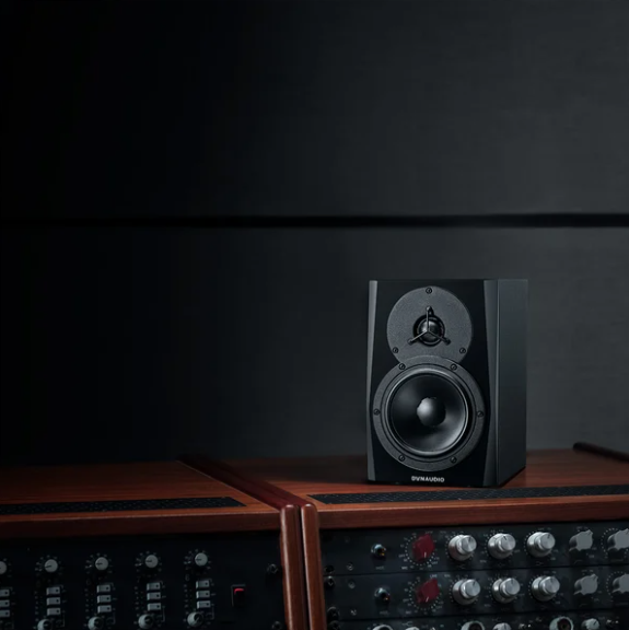 Dynaudio Lyd 5 Black - La PiÈce - Aktive studio monitor - Variation 3