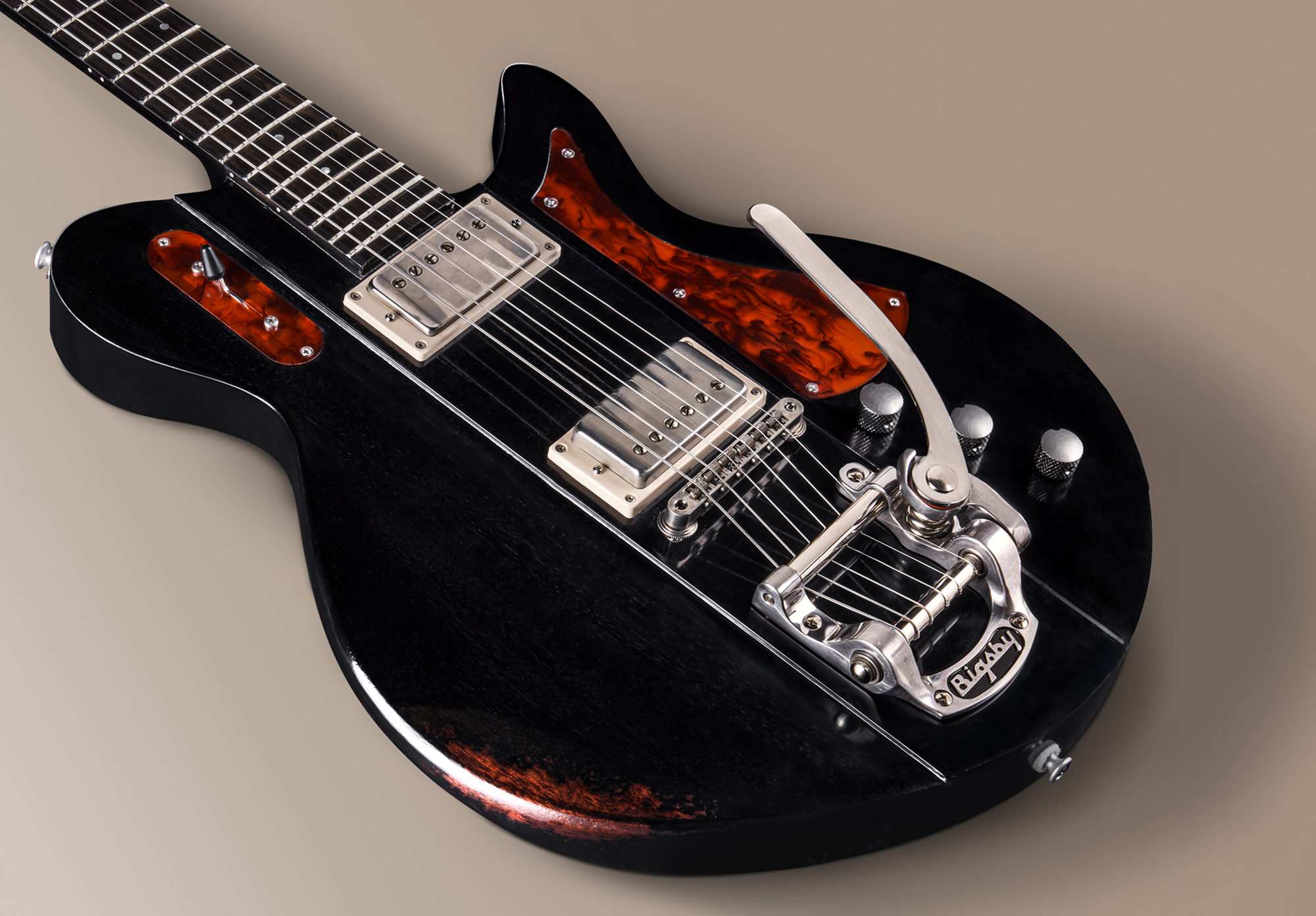 Eastman Juliet Bigsby Hh Trem Eb - Antique Varnish Black - Retro-Rock-E-Gitarre - Variation 2