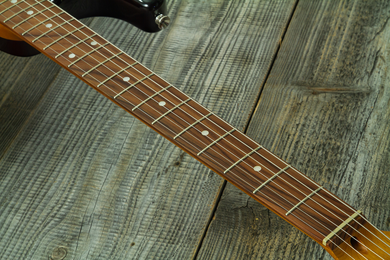 Eastone St500r-fs2t-rw 3s Trem Rw - 2-tone Burst - E-Gitarre in Str-Form - Variation 5
