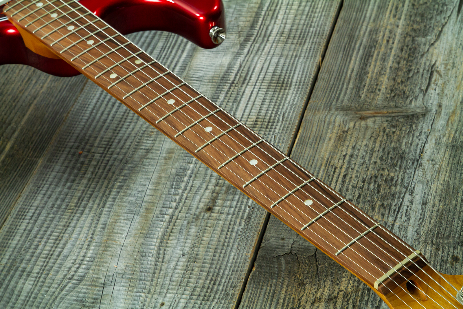 Eastone St550r-mr Hss Trem Rw - Metal Red - E-Gitarre in Str-Form - Variation 5