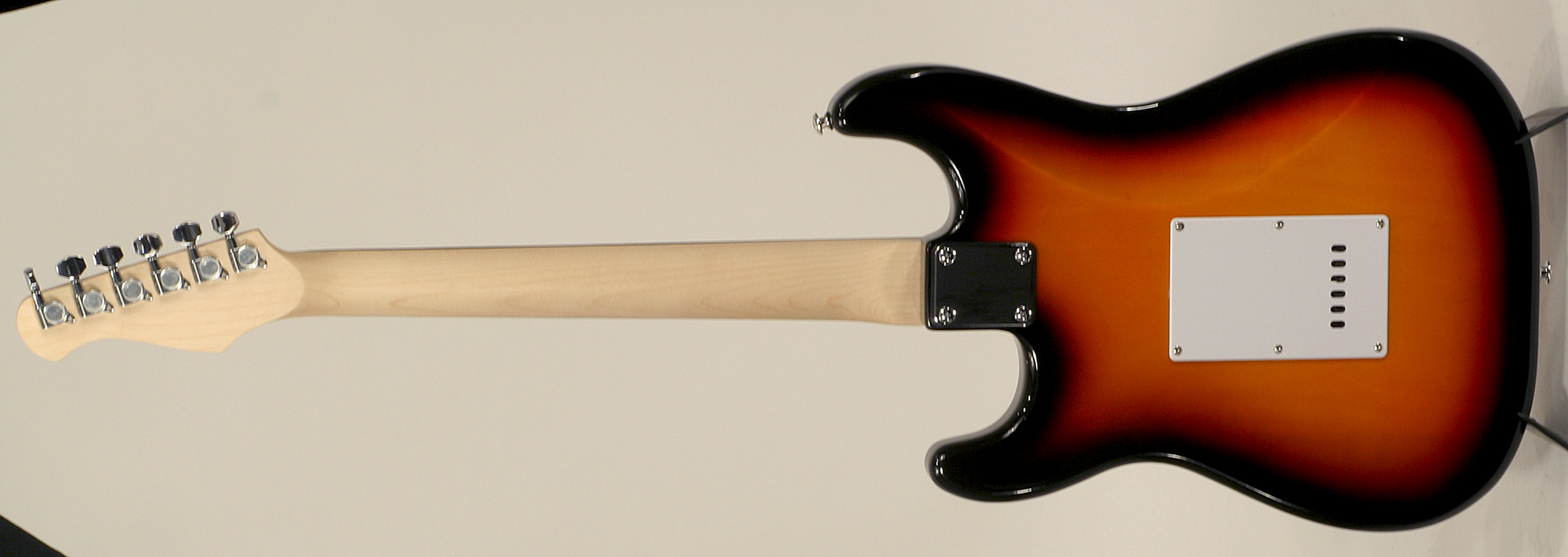 Eastone Str70-3ts 3s Pur - 3-tone Sunburst - E-Gitarre in Str-Form - Variation 2