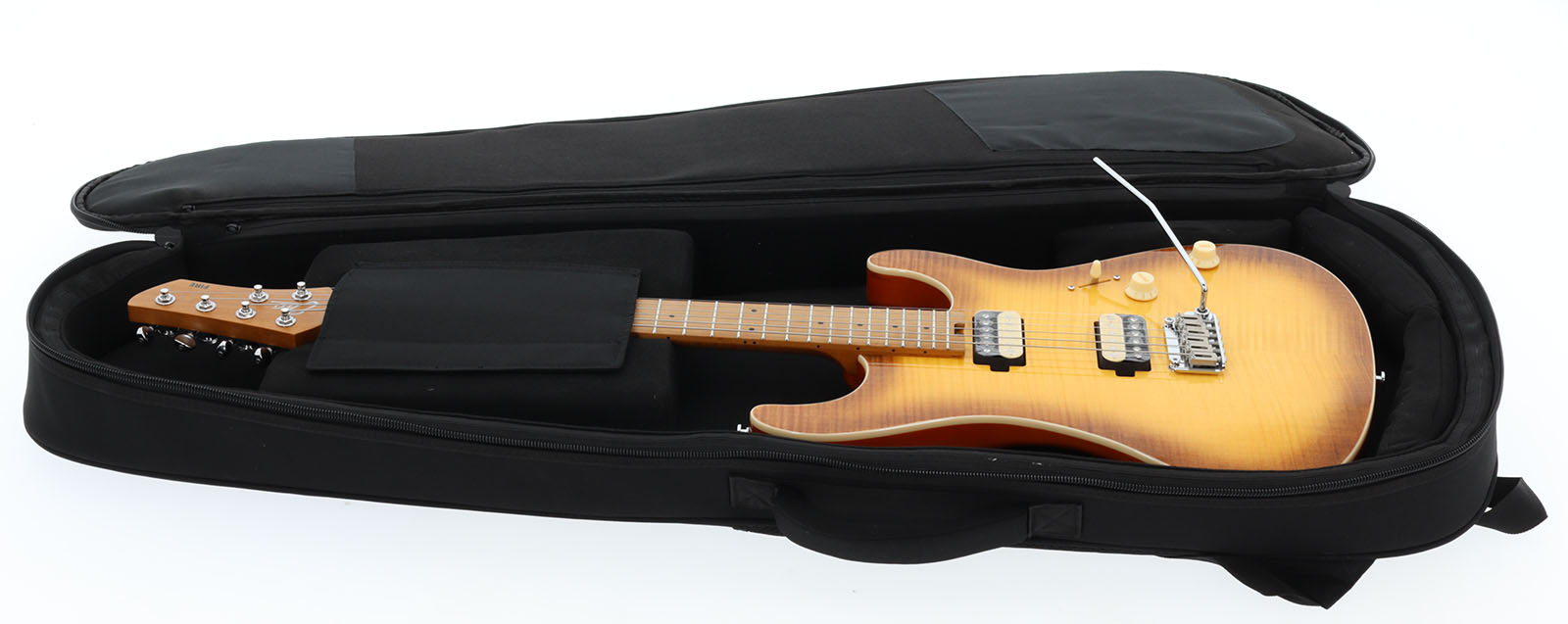 Eko Aurora 400 Trem Hh Mn - Flamed Amber Burst - E-Gitarre in Str-Form - Variation 5