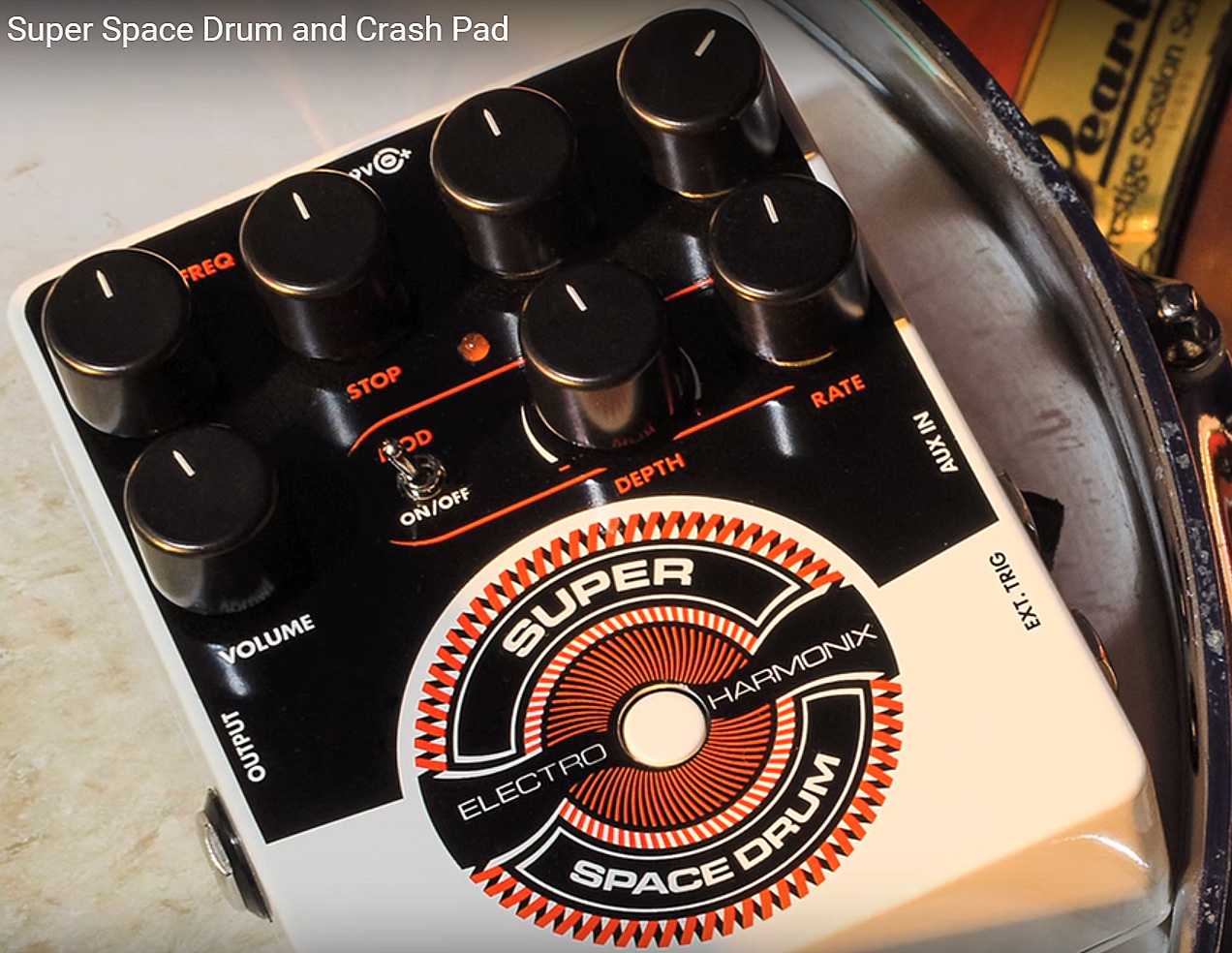 Electro Harmonix Super Space Drum Analog Drum Synthesizer - Guitar Synthesizer - Variation 1
