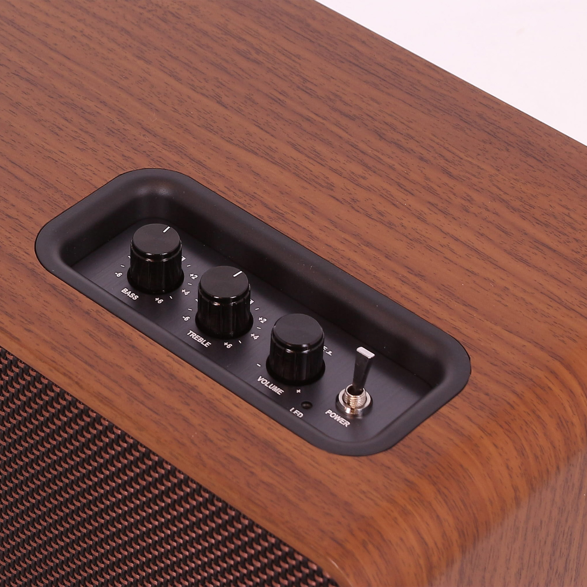 Enova Hifi Vela V - Aktive Lautsprecher - Variation 4
