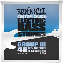 E-bass saiten Ernie ball Bass 2806 Flatwound Group III 45-100 - Satz mit 4 saiten