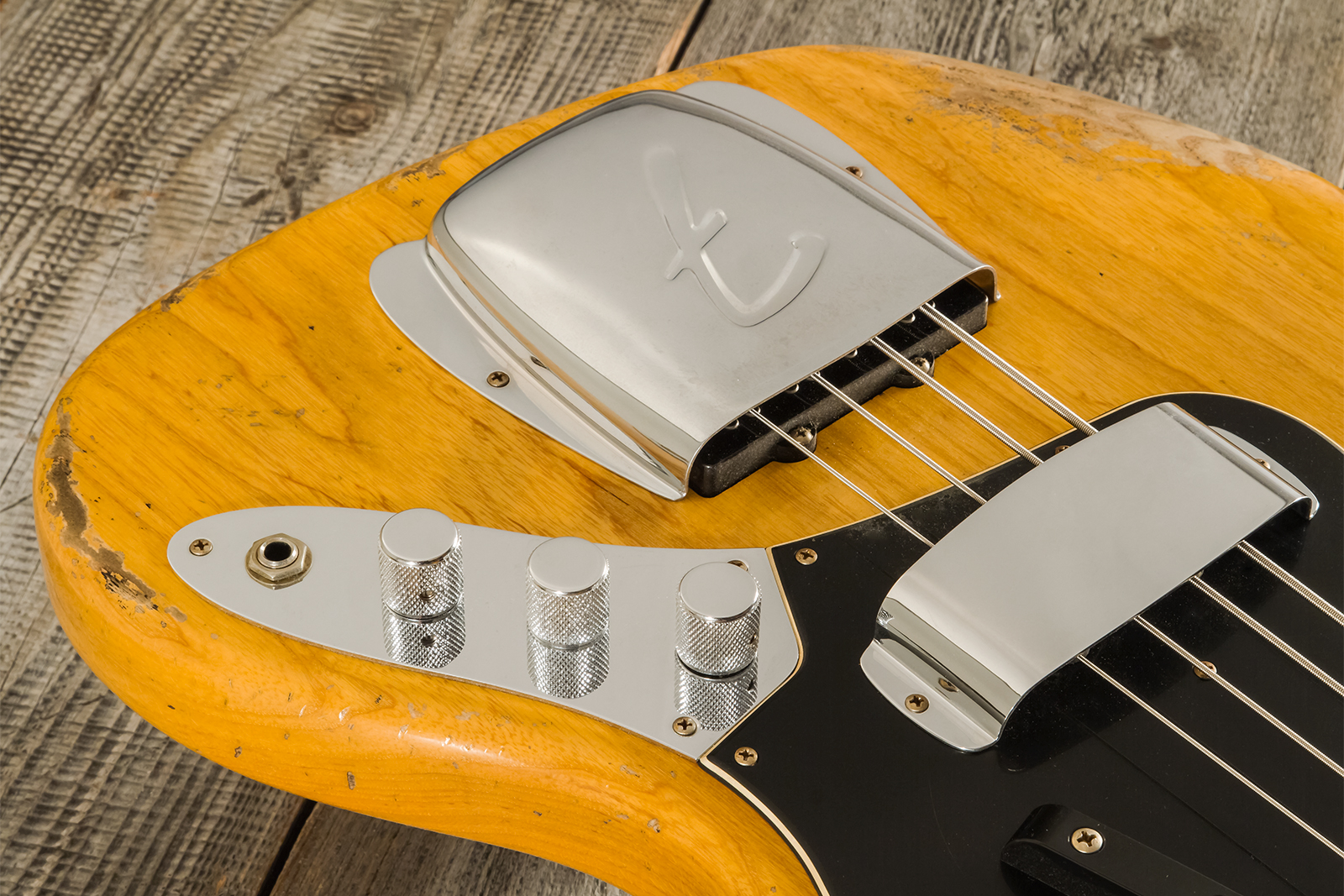 Fender Custom Shop Jazz Bass Custom Rw - Heavy Relic Aged Natural - Solidbody E-bass - Variation 7