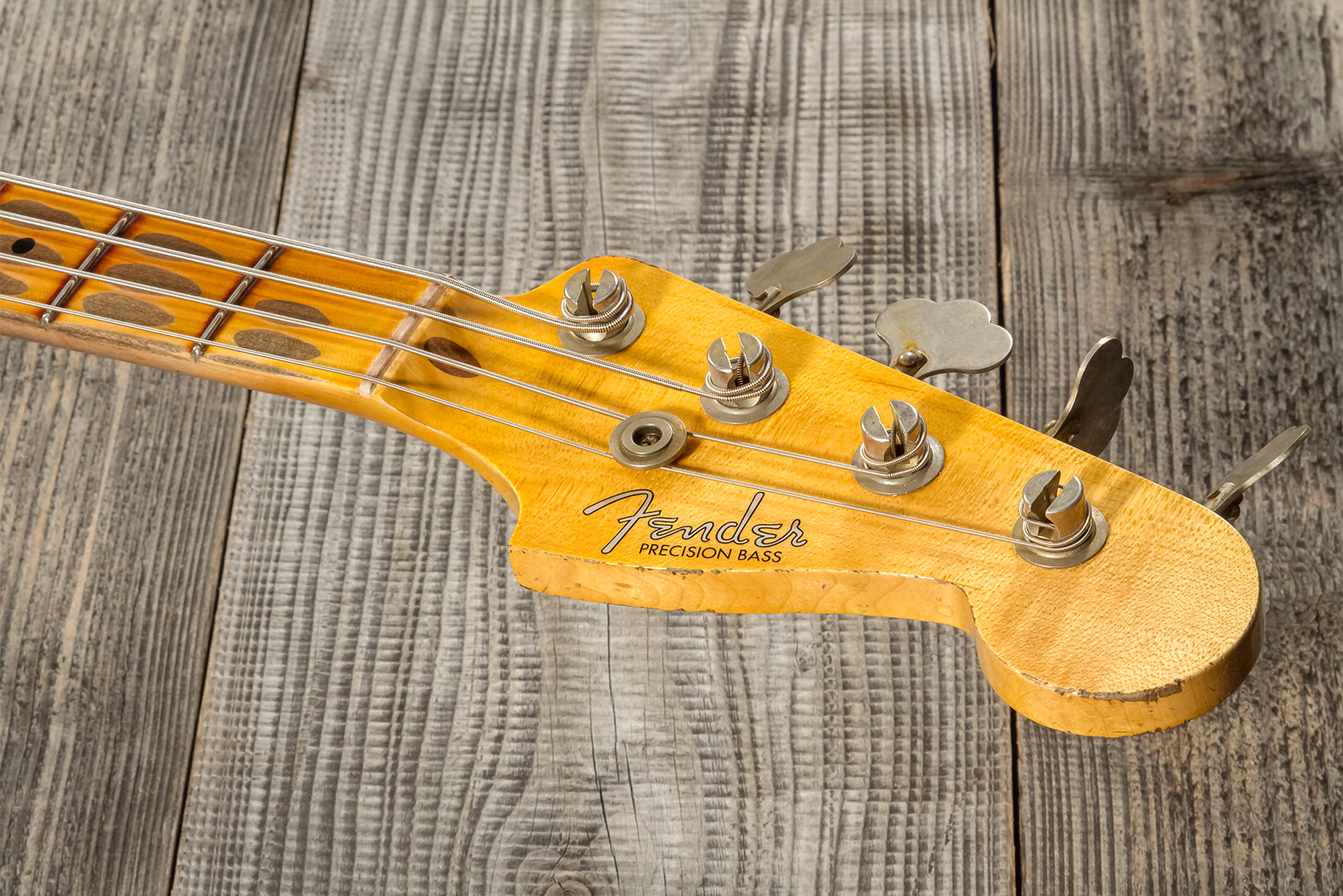 Fender Custom Shop Precision Bass 1958 Mn #cz573256 - Heavy Relic 3-color Sunburst - Solidbody E-bass - Variation 10