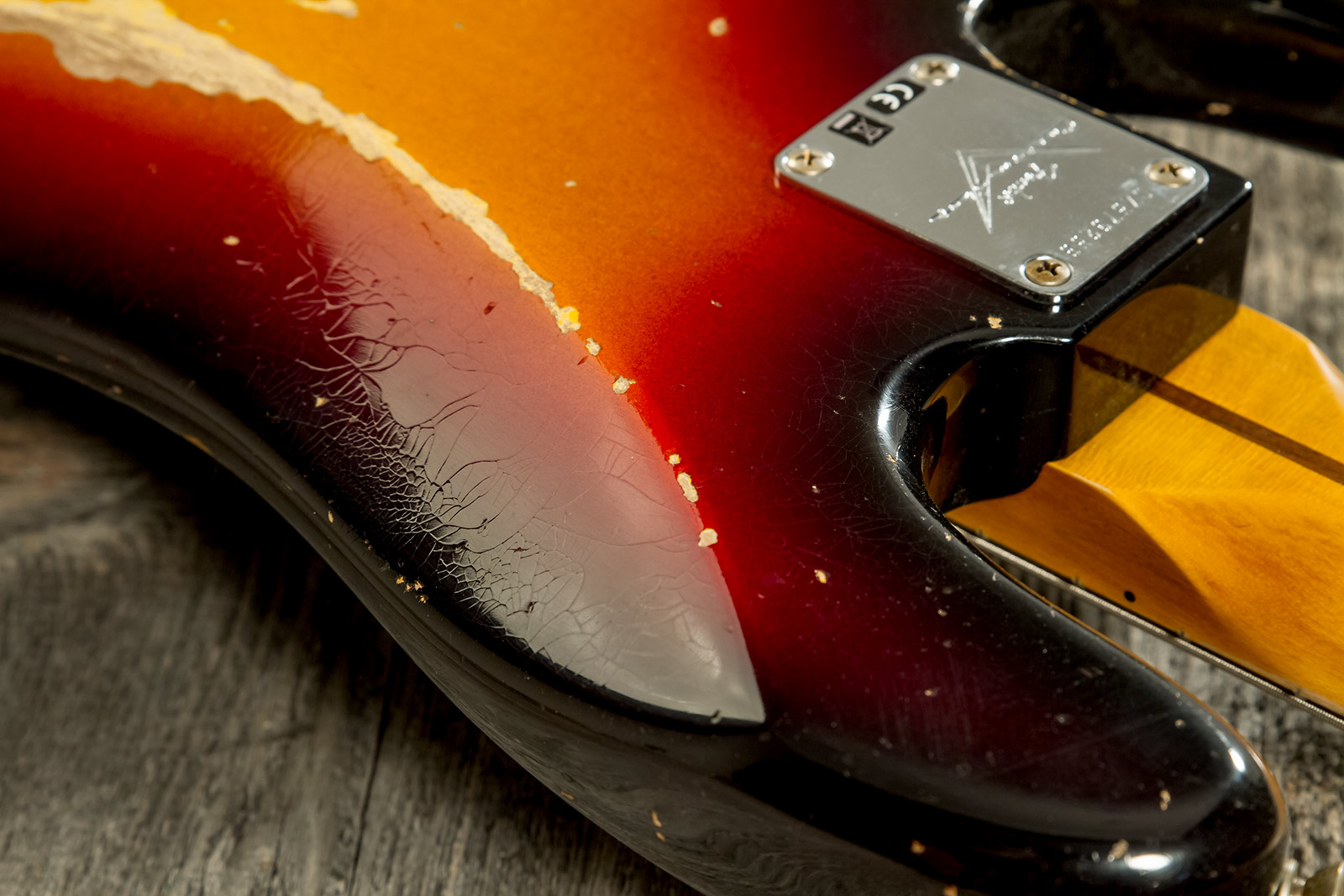 Fender Custom Shop Precision Bass 1958 Mn #cz573256 - Heavy Relic 3-color Sunburst - Solidbody E-bass - Variation 8