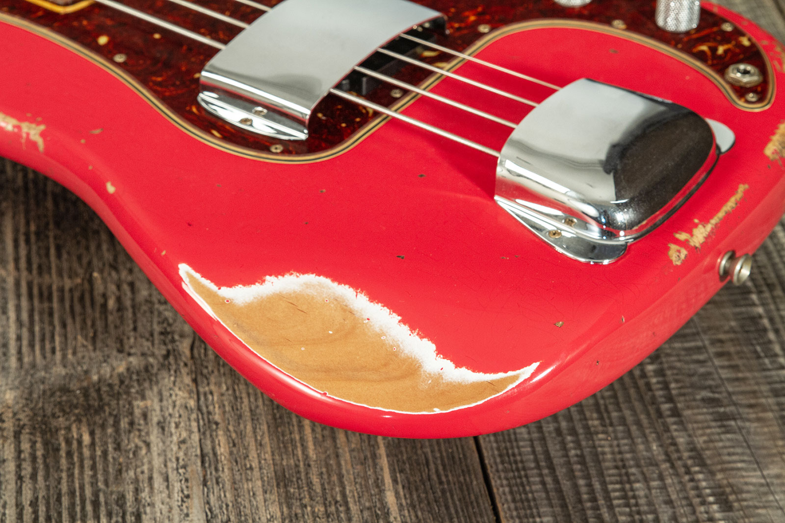 Fender Custom Shop Precision Bass 1960 Rw #r117926 - Heavy Relic Fiesta Red - Solidbody E-bass - Variation 4