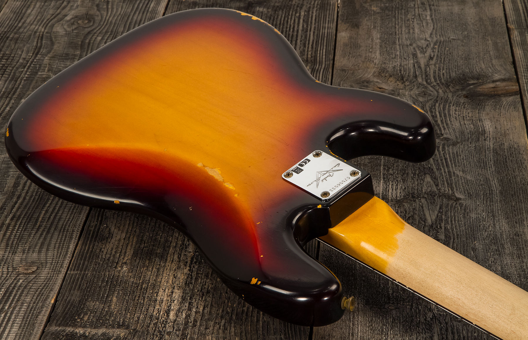 Fender Custom Shop Precision Bass 1961 Rw #cz556533 - Relic 3-color Sunburst - Solidbody E-bass - Variation 3