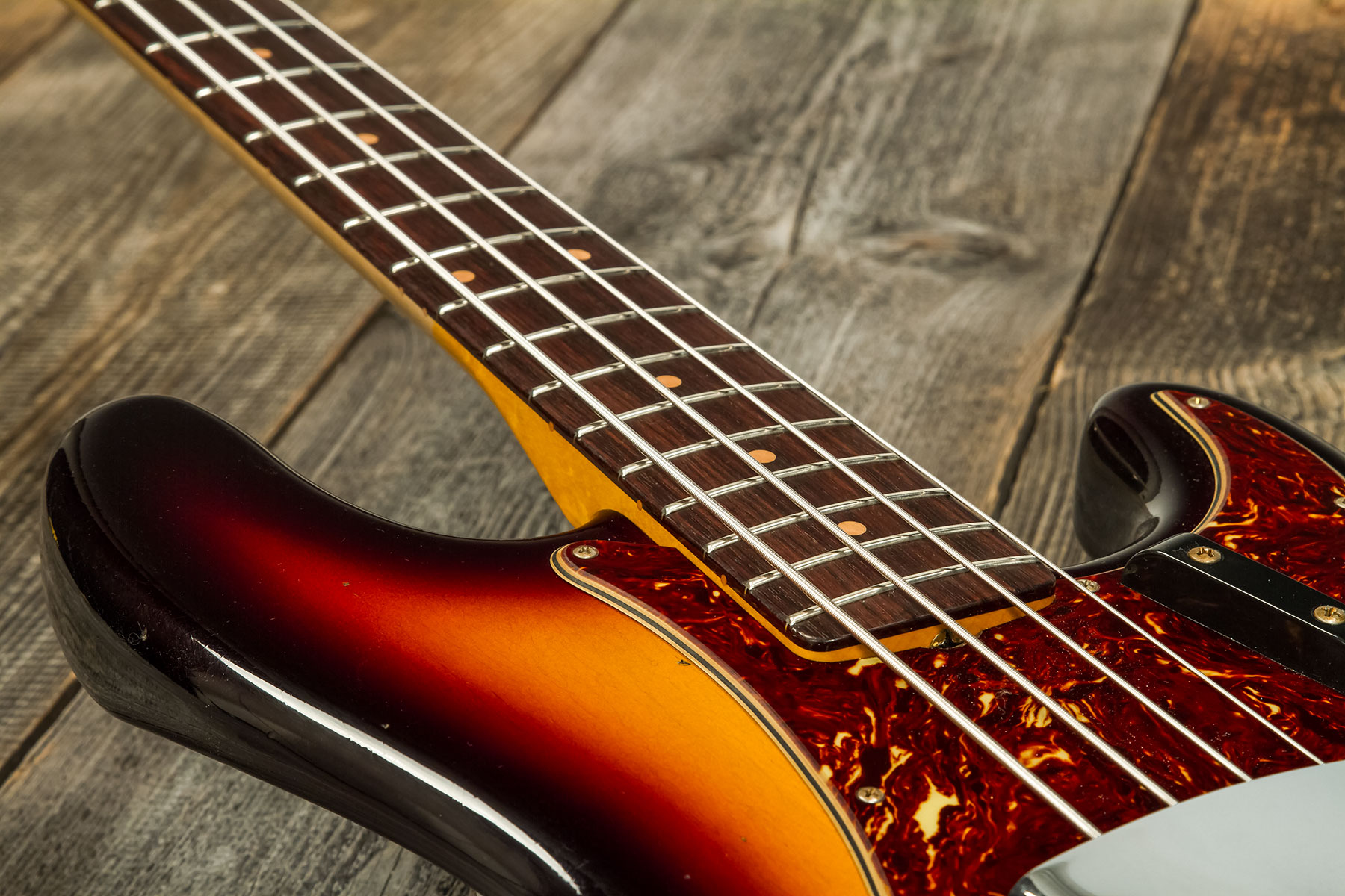 Fender Custom Shop Precision Bass 1963 Rw #cz56919 - Journeyman Relic 3-color Sunburst - Solidbody E-bass - Variation 4