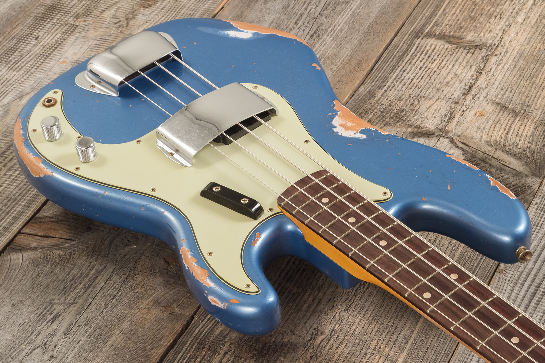 Fender Custom Shop Precision Bass 1964 Rw #r135935 - Heavy Relic Lake Placid Blue - Solidbody E-bass - Variation 2