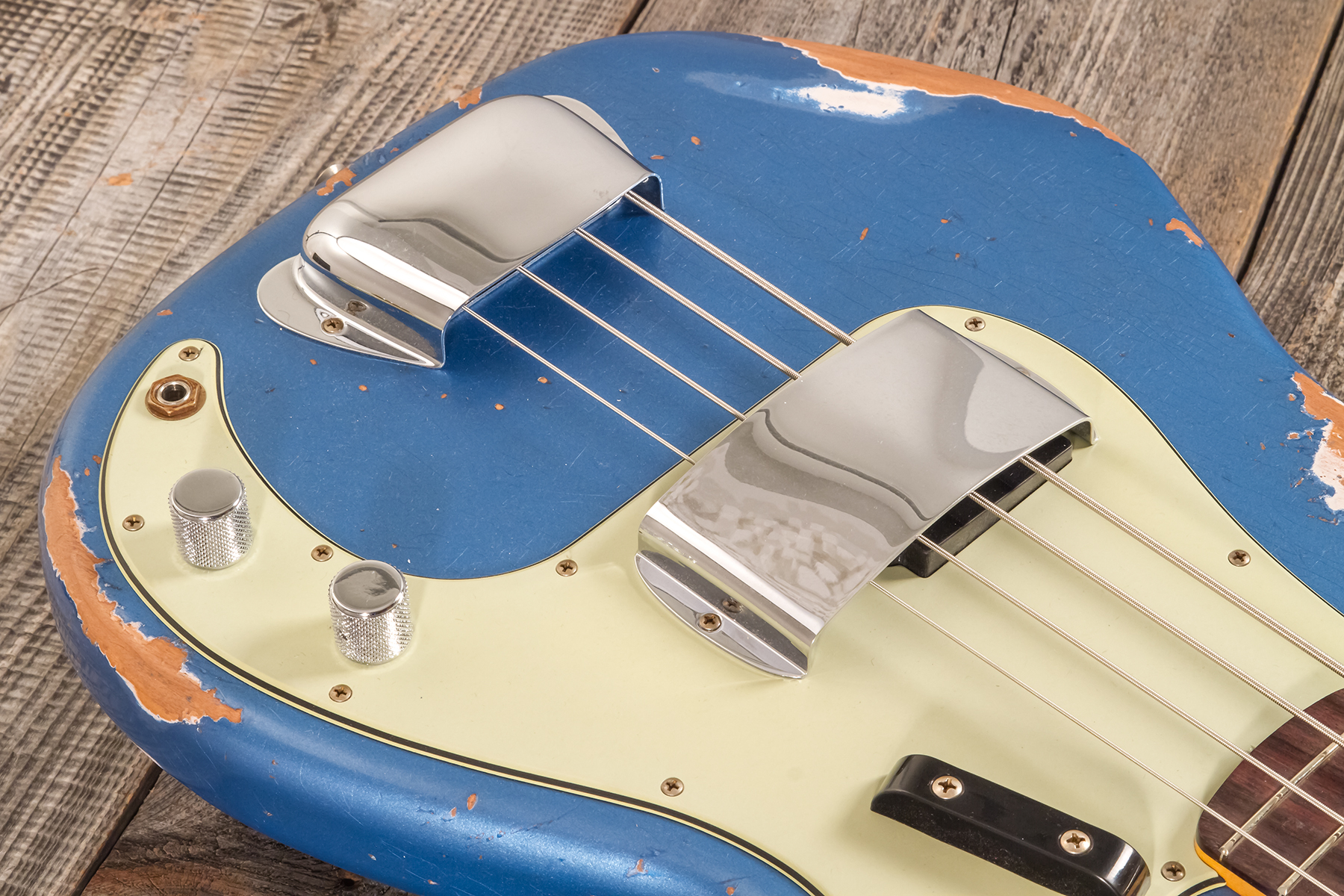 Fender Custom Shop Precision Bass 1964 Rw #r135935 - Heavy Relic Lake Placid Blue - Solidbody E-bass - Variation 3