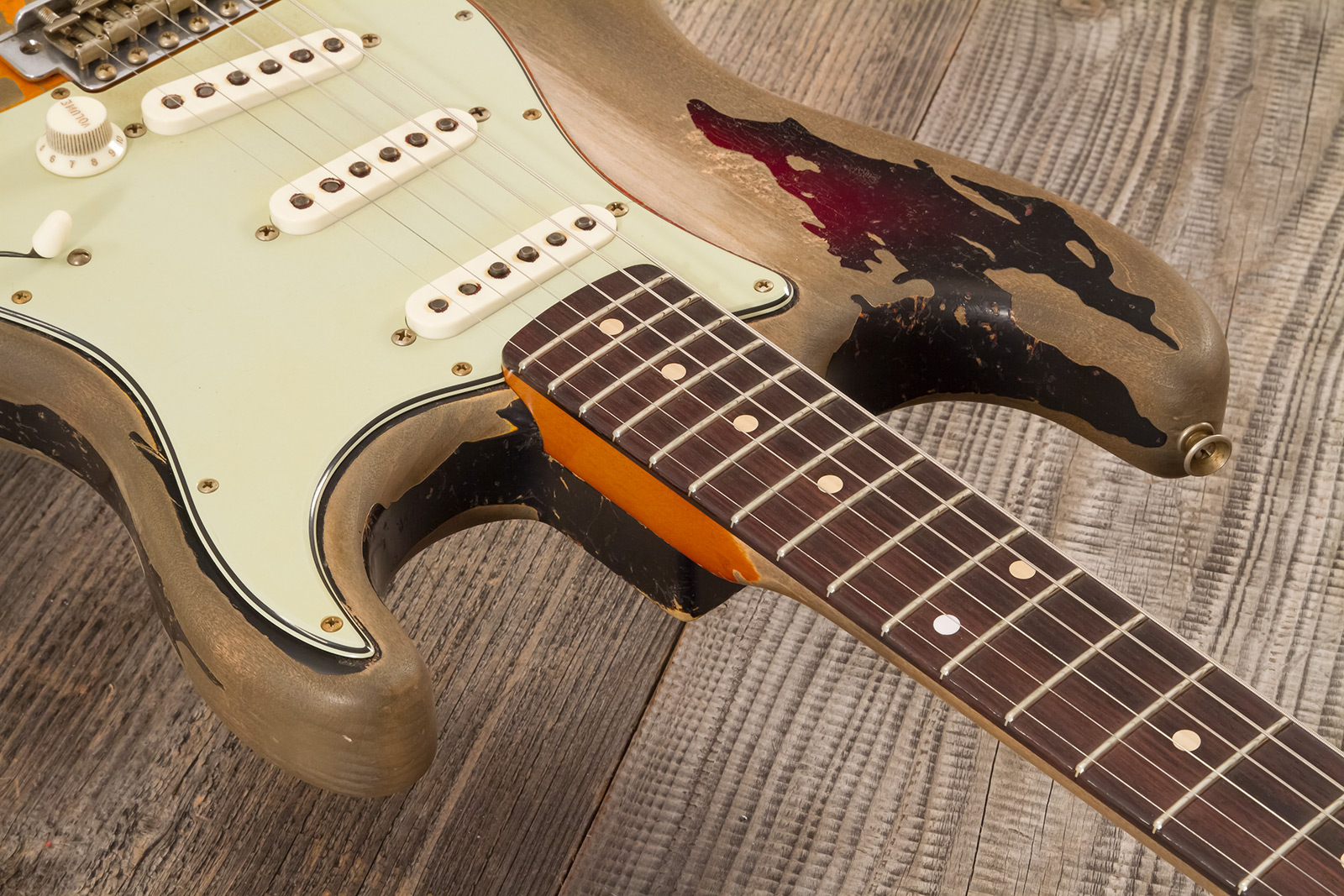 Fender Custom Shop Rory Gallagher Strat Masterbuilt D.wilson Signature 3s Trem Rw #cz574478 - Heavy Relic 3-color Sunburst - E-Gitarre in Str-Form - V