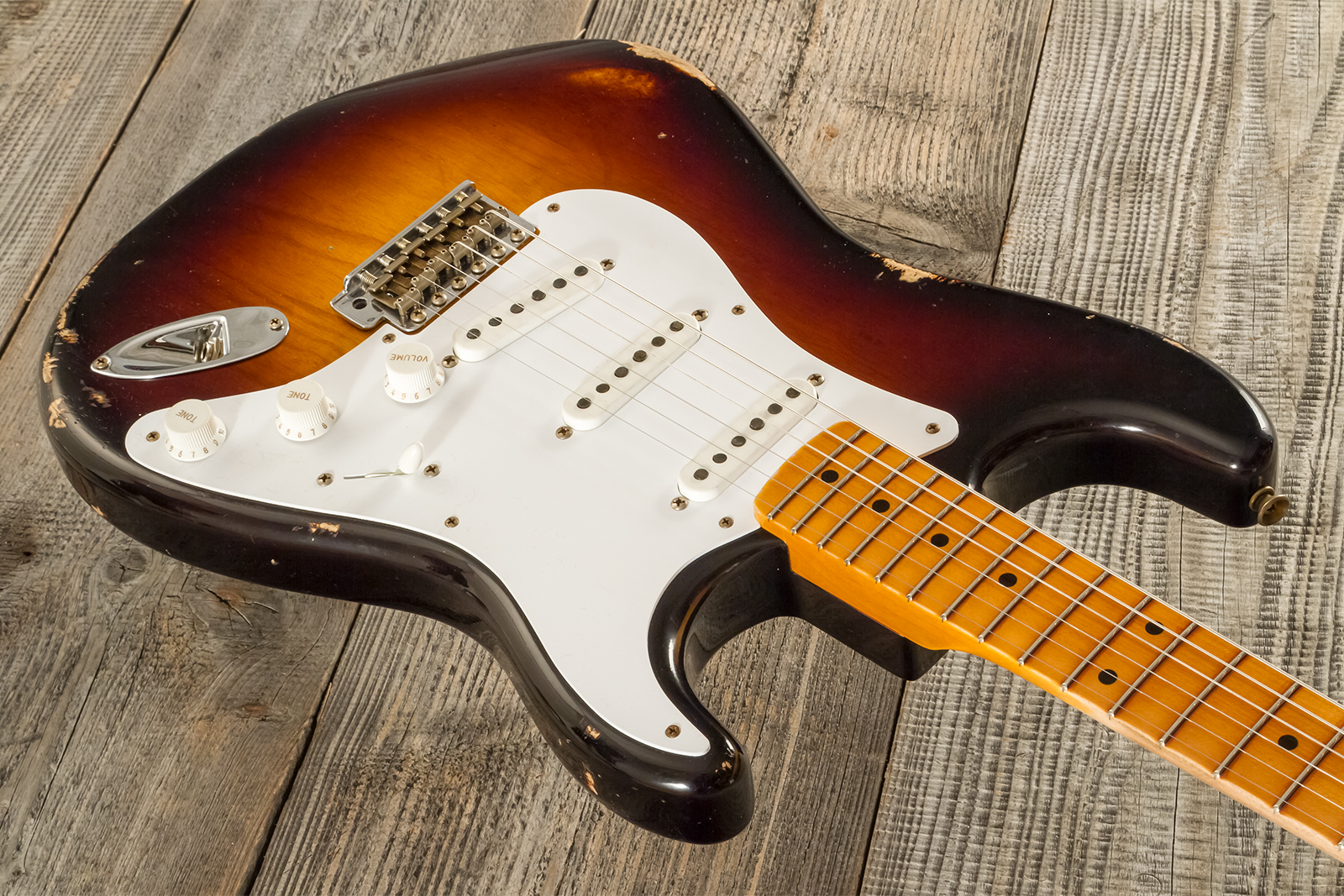 Fender Custom Shop Strat 1954 70th Anniv. 3s Trem Mn #xn4345 - Relic Wide-fade 2-color Sunburst - E-Gitarre in Str-Form - Variation 2