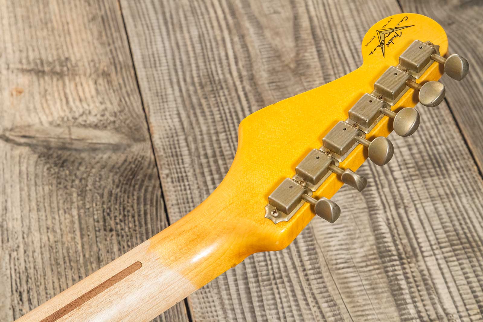 Fender Custom Shop Strat 1954 70th Anniv. 3s Trem Mn #xn4199 - Journeyman Relic Wide-fade 2-color Sunburst - E-Gitarre in Str-Form - Variation 9