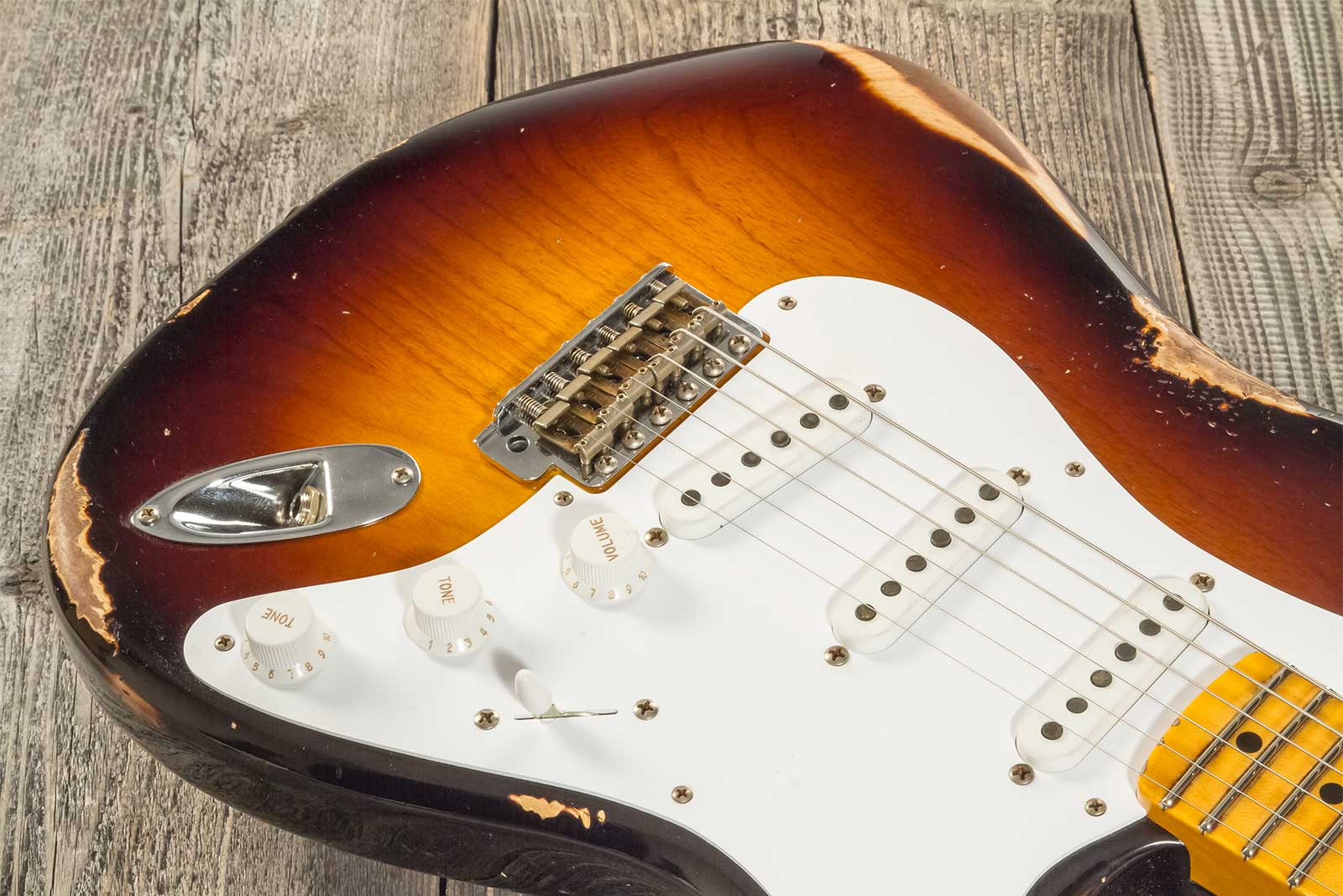 Fender Custom Shop Strat 1954 70th Anniv. 3s Trem Mn #xn4316 - Relic Wide Fade 2-color Sunburst - E-Gitarre in Str-Form - Variation 3