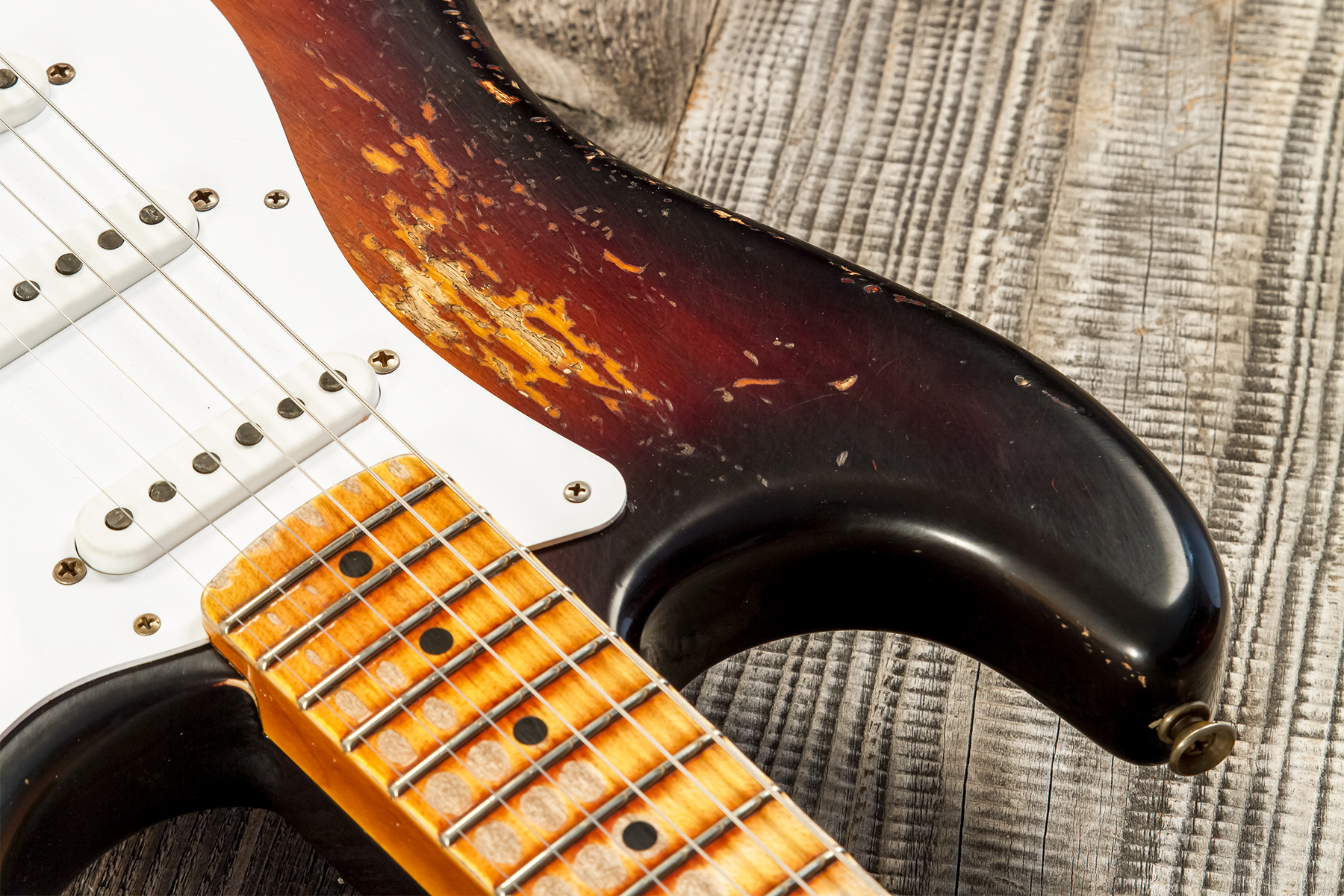 Fender Custom Shop Strat 1954 70th Anniv. 3s Trem Mn #xn4343 - Heavy Relic 2-color Sunburst - E-Gitarre in Str-Form - Variation 4
