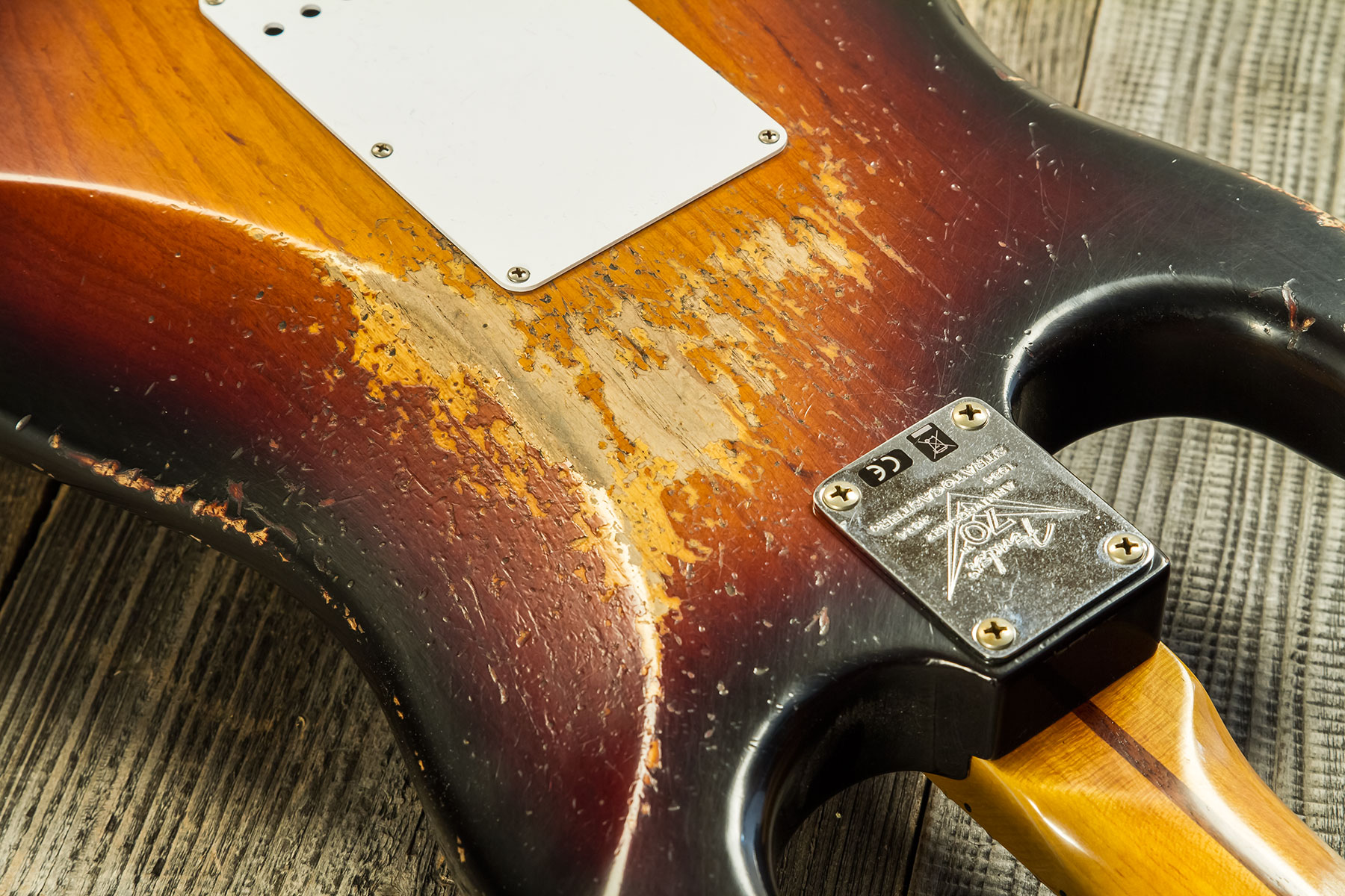 Fender Custom Shop Strat 1954 70th Anniv. 3s Trem Mn #xn4343 - Heavy Relic 2-color Sunburst - E-Gitarre in Str-Form - Variation 7