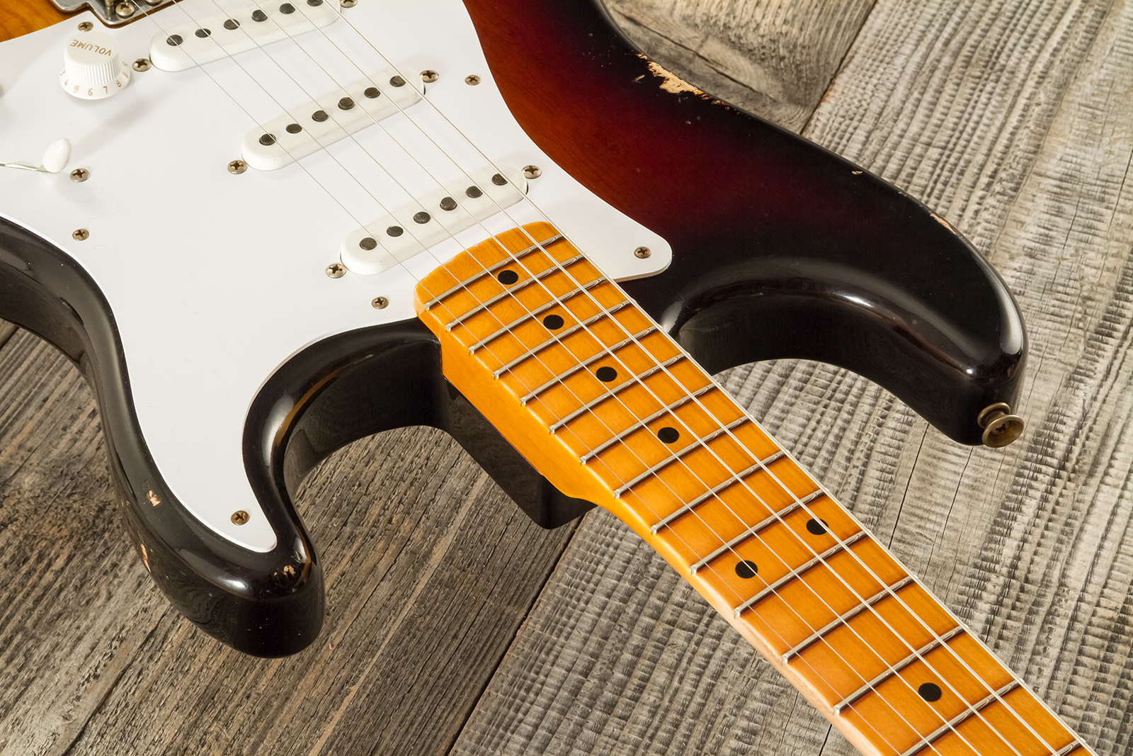 Fender Custom Shop Strat 1954 70th Anniv. 3s Trem Mn #xn4345 - Relic Wide-fade 2-color Sunburst - E-Gitarre in Str-Form - Variation 4