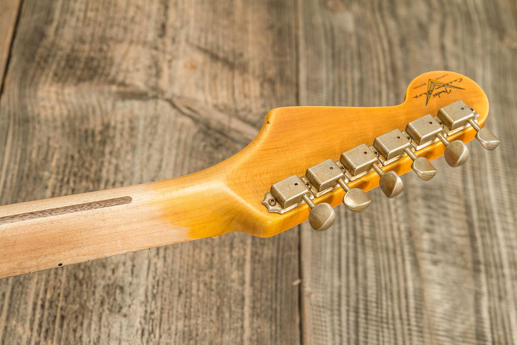 Fender Custom Shop Strat 1954 70th Anniv. 3s Trem Mn #xn4858 - Journeyman Relic 2-color Sunburst - E-Gitarre in Str-Form - Variation 8