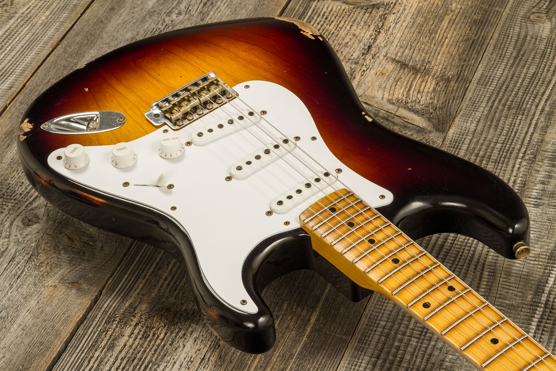 Fender Custom Shop Strat 1954 70th Anniv. 3s Trem Mn #xn4888 - Heavy Relic 2-color Sunburst - E-Gitarre in Str-Form - Variation 2