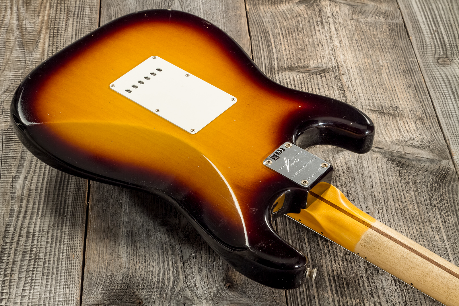 Fender Custom Shop Strat 1956 3s Trem Mn #cz571884 - Journeyman Relic Aged 2-color Sunburst - E-Gitarre in Str-Form - Variation 6